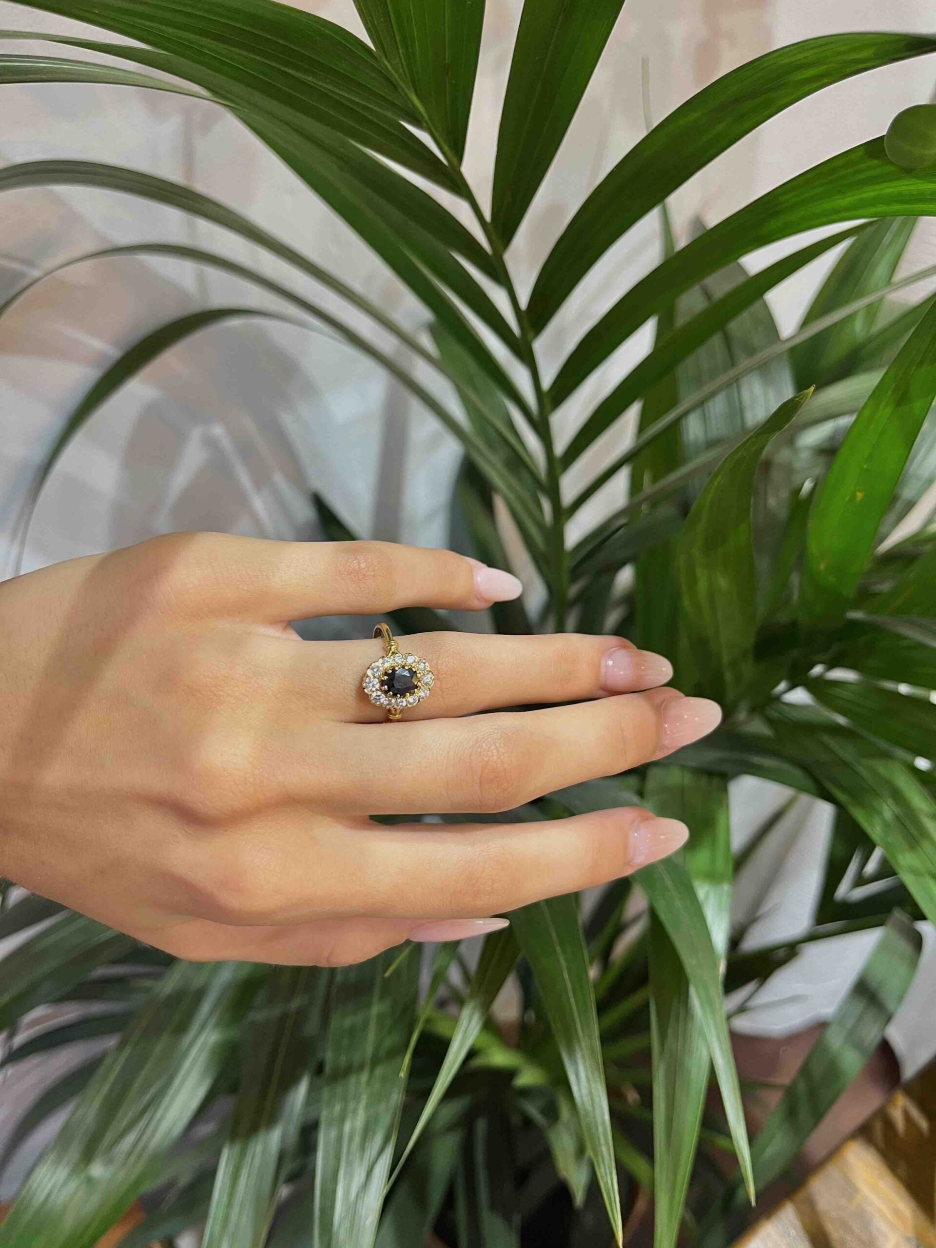 "Sanara" Sapphire & Diamond Daisy Ring