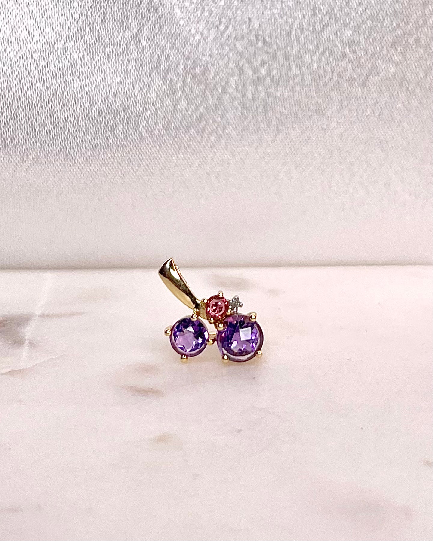 Pendentif Améthystes 1.45 carat, Grenat & Diamant "Aubane"