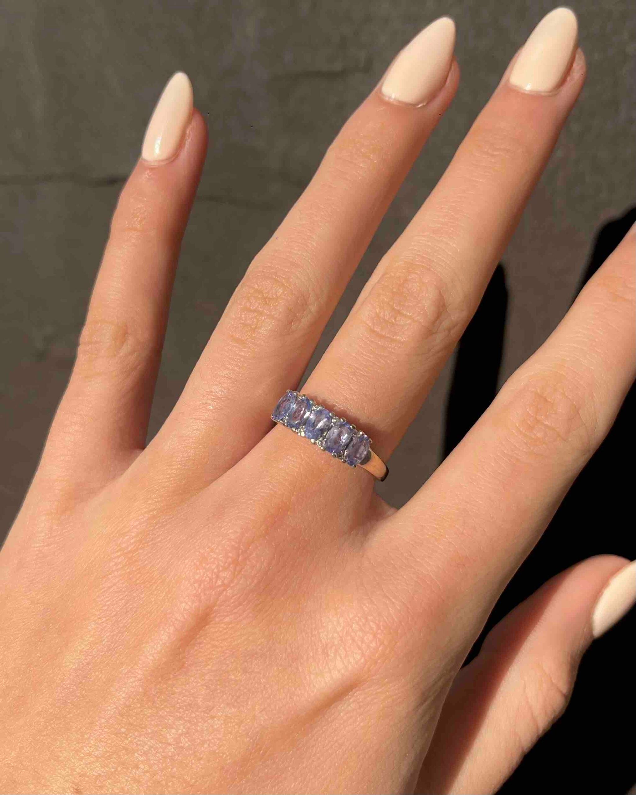 Bague rivière Tanzanites & Diamants "Julie"