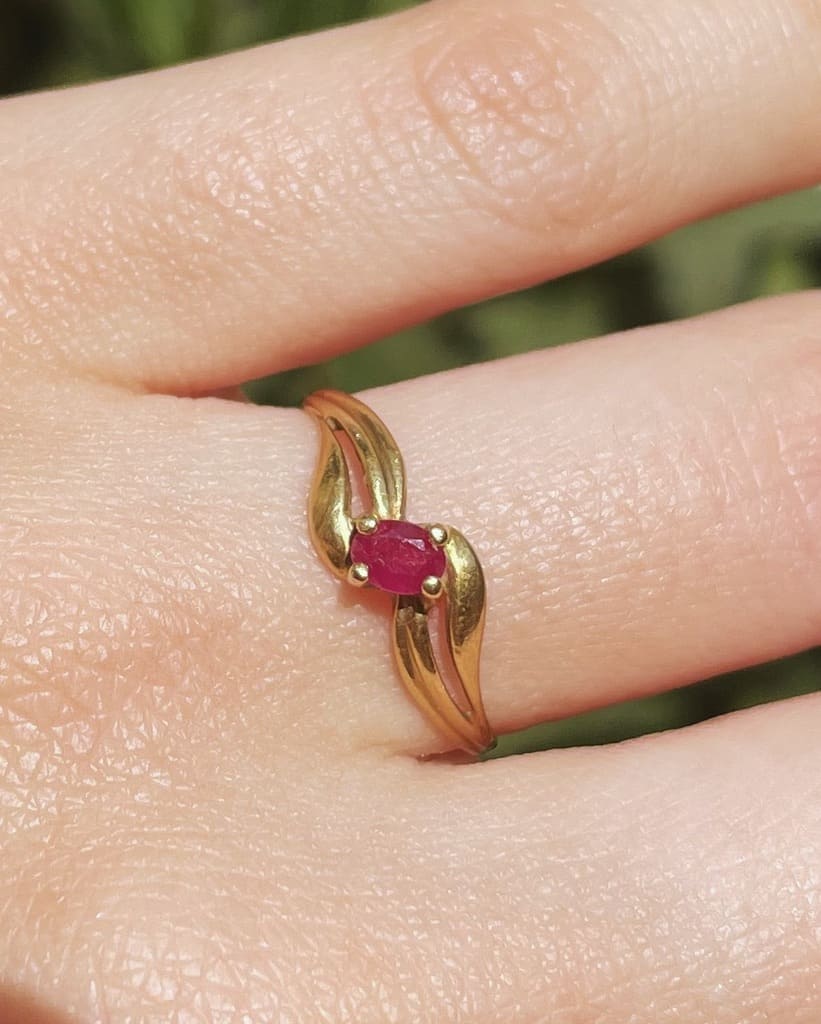 Bague tourbillon vintage rubis "Olivia"