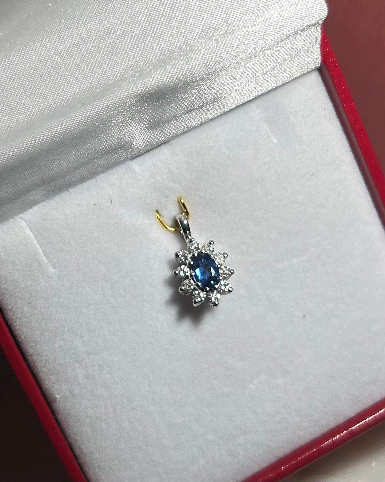 Pendentif Marguerite Saphir & Diamants "Maéla" - Elliade Paris