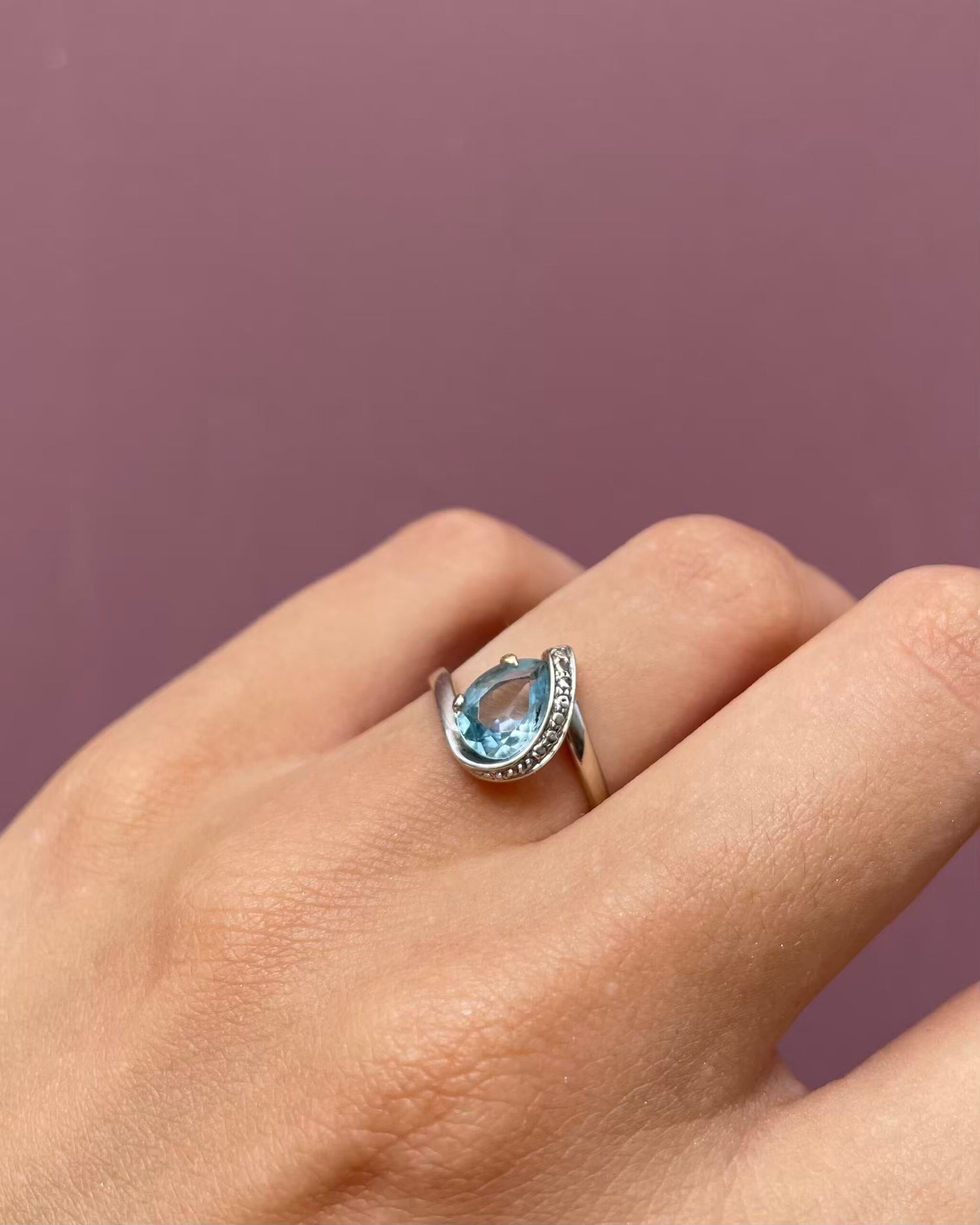 Bague Vintage Tourbillon Topaze 1.10 carat "Lucile"