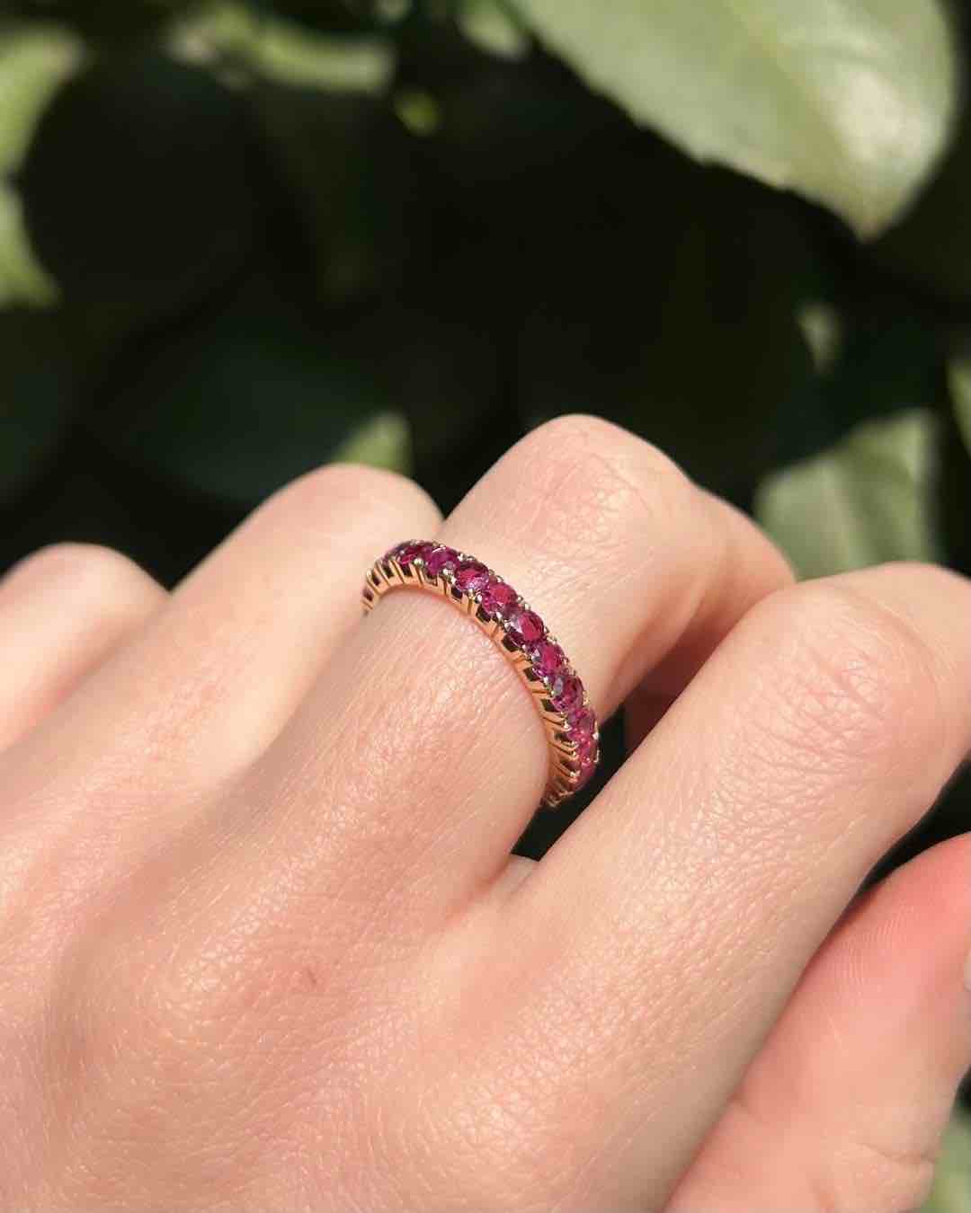 Alliance Américaine 24 Rubis 1.68 carat "Donatella" - Elliade Paris