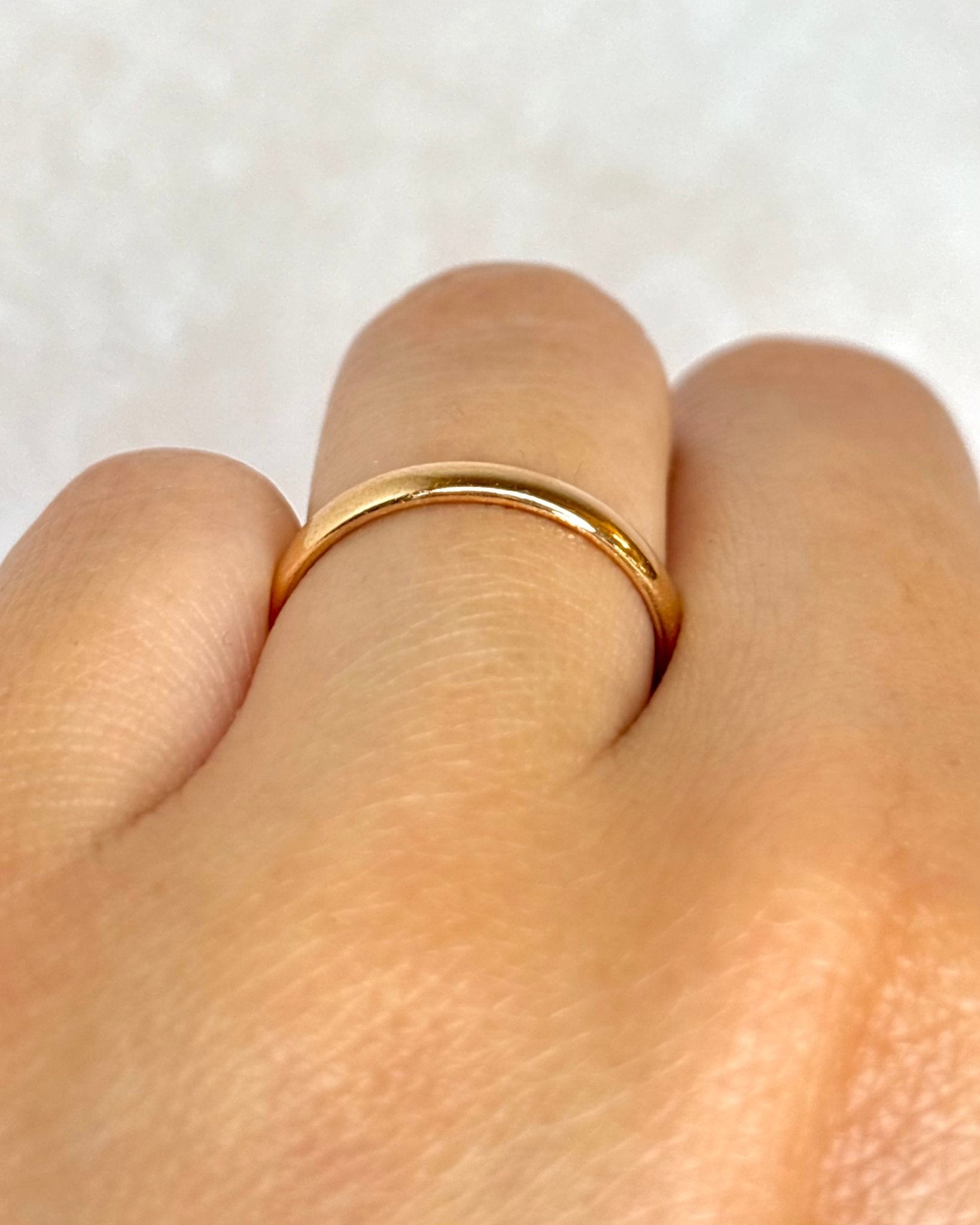 Alliance Or Jaune 18 carats 2.3 mm "Loeva" - Elliade Paris