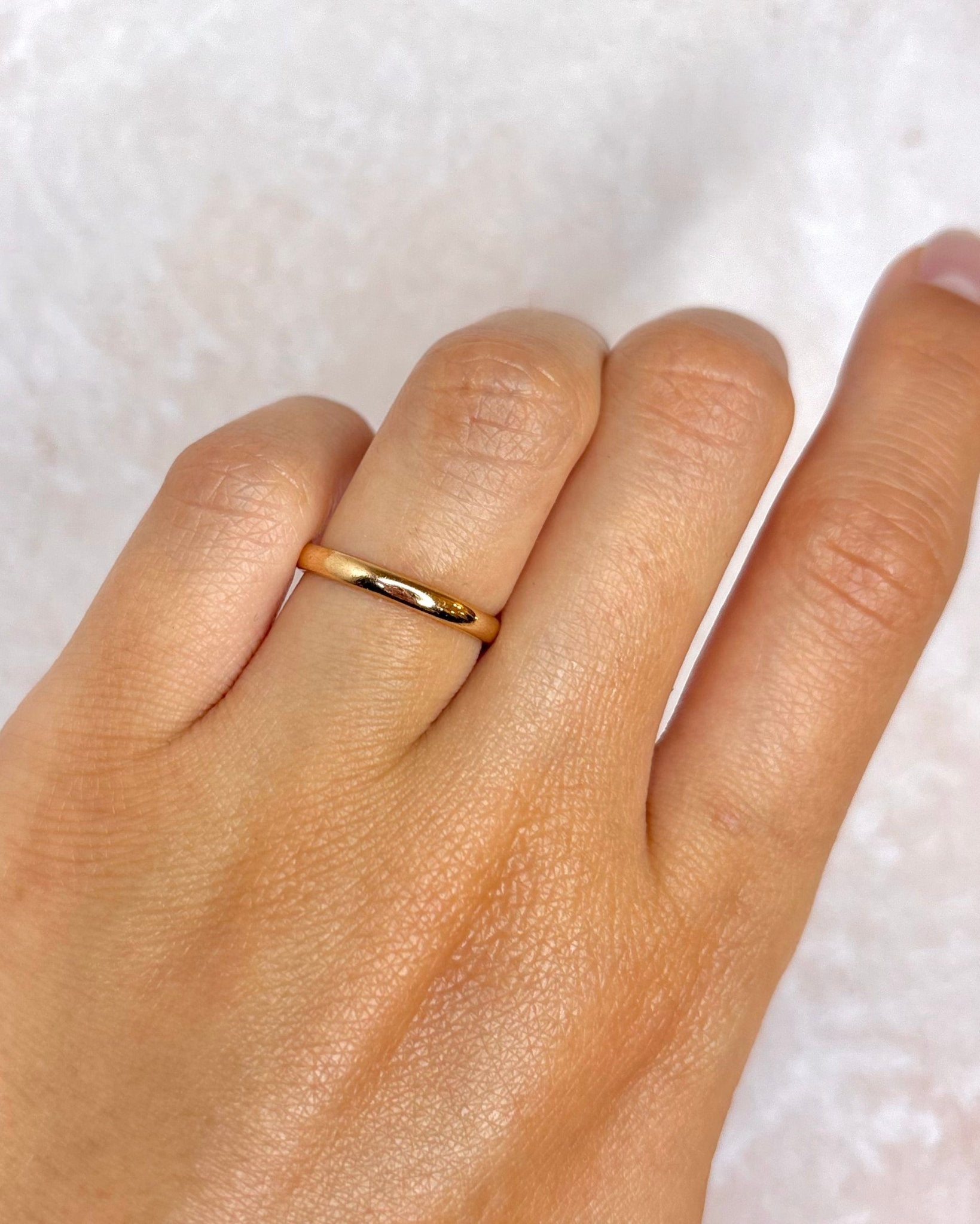 Alliance Or Jaune 18 carats 2.3 mm "Loeva" - Elliade Paris