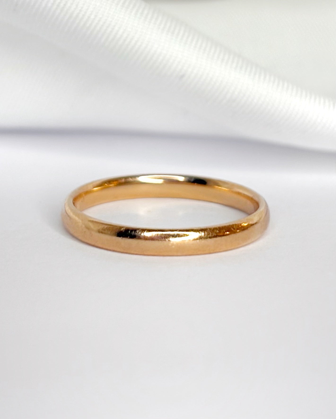 Alliance Or Jaune 18 carats 2.3 mm "Loeva" - Elliade Paris