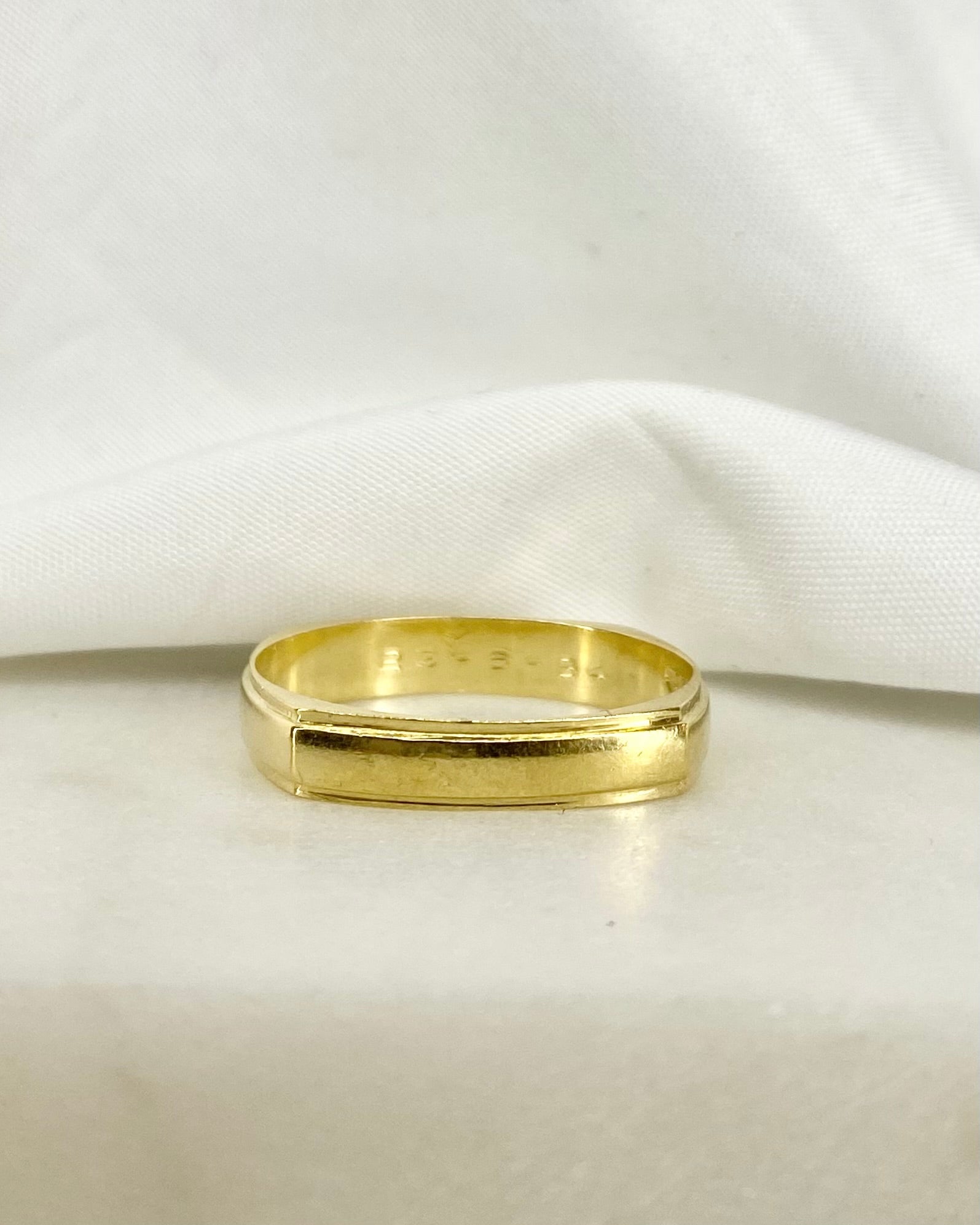 Alliance Or Jaune 18 carats 4.09 g "Madelyn" - Elliade Paris