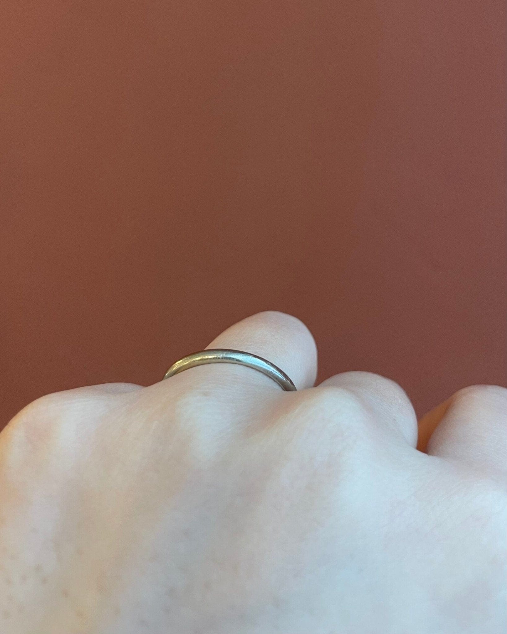 Alliance vintage en or gris 18 carats "Jules" - Elliade Paris
