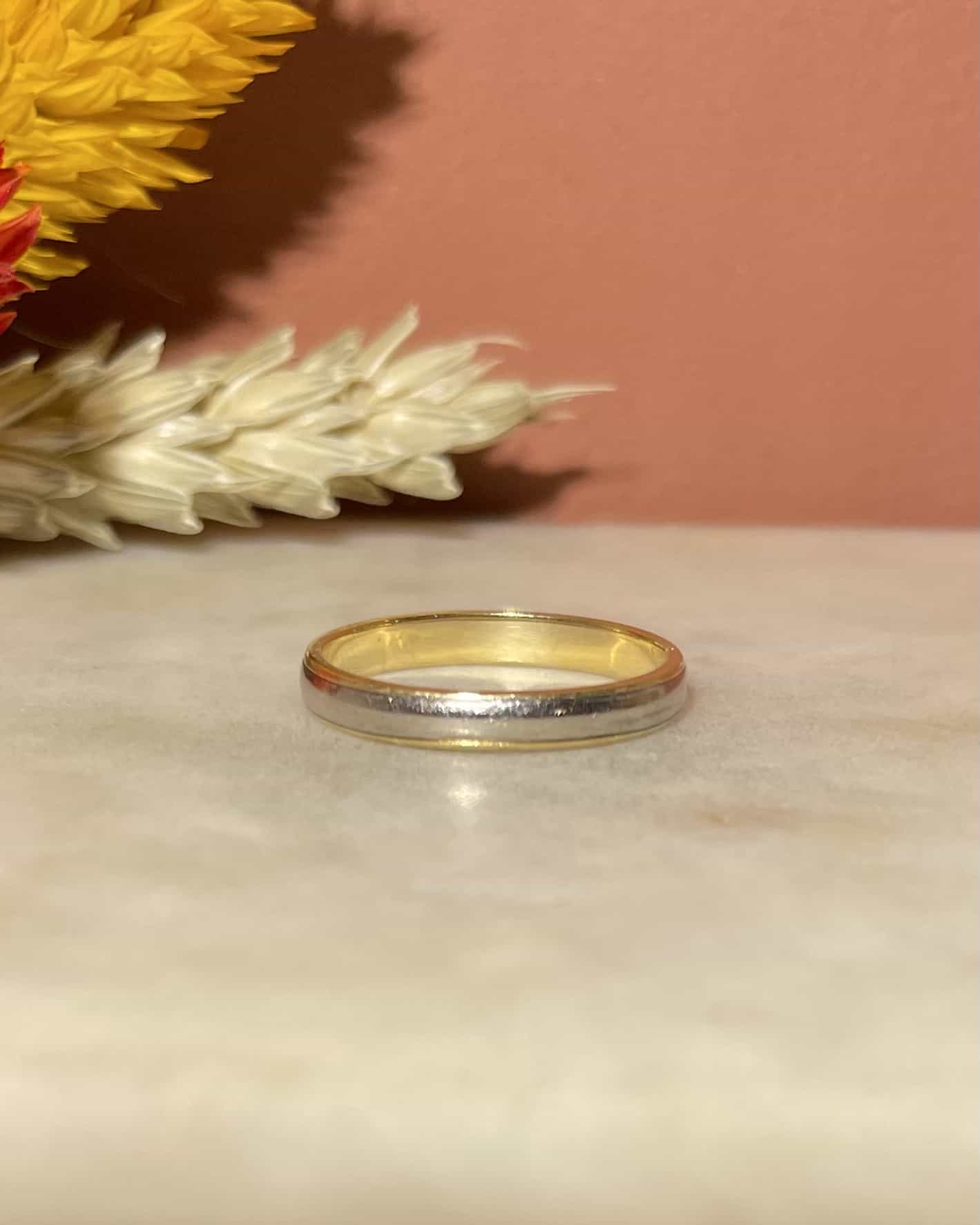 Vintage 18-carat Two-Gold "Léonard" wedding band