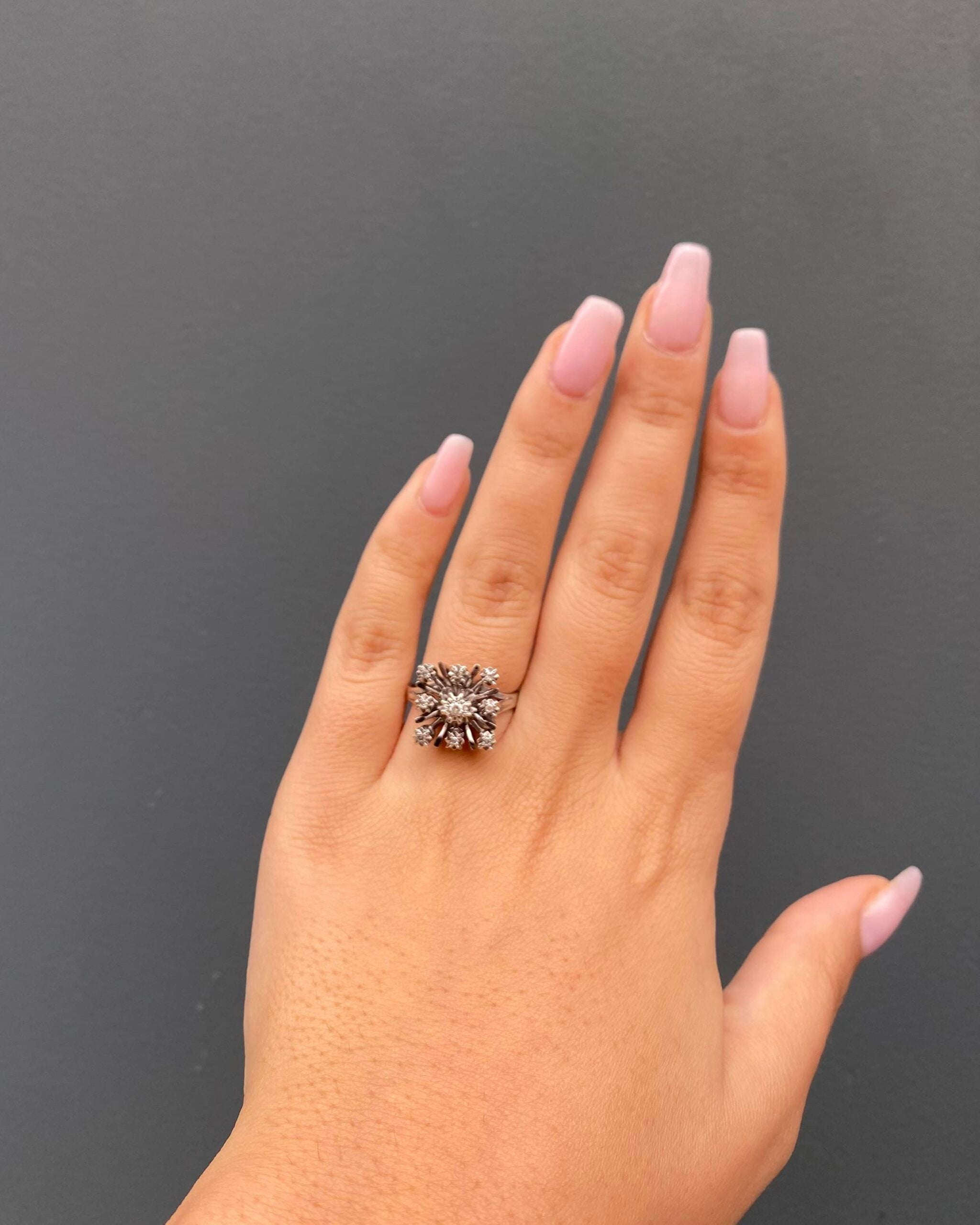 Bague Vintage Marguerite Diamants "Illiana"