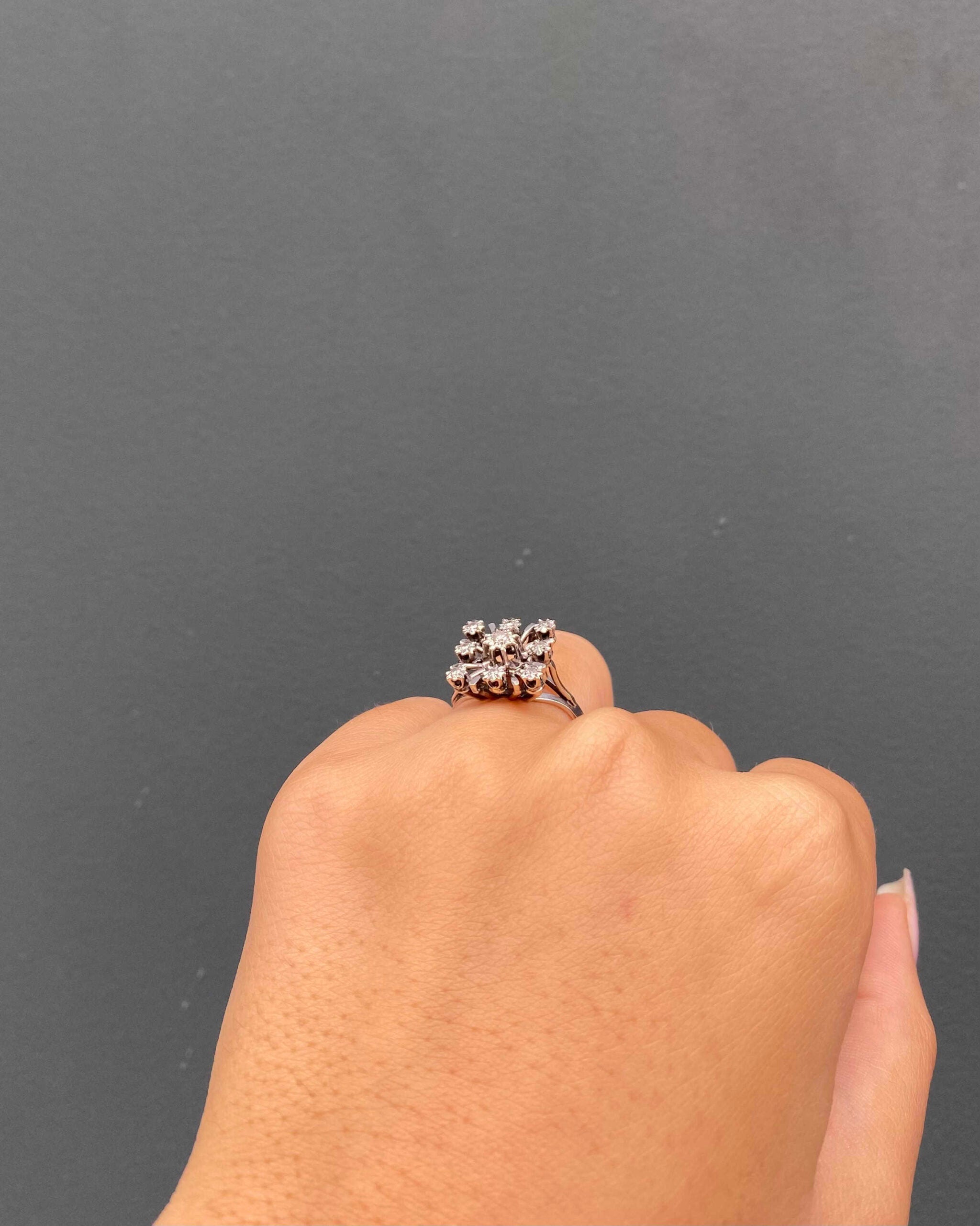 Bague Vintage Marguerite Diamants "Illiana"