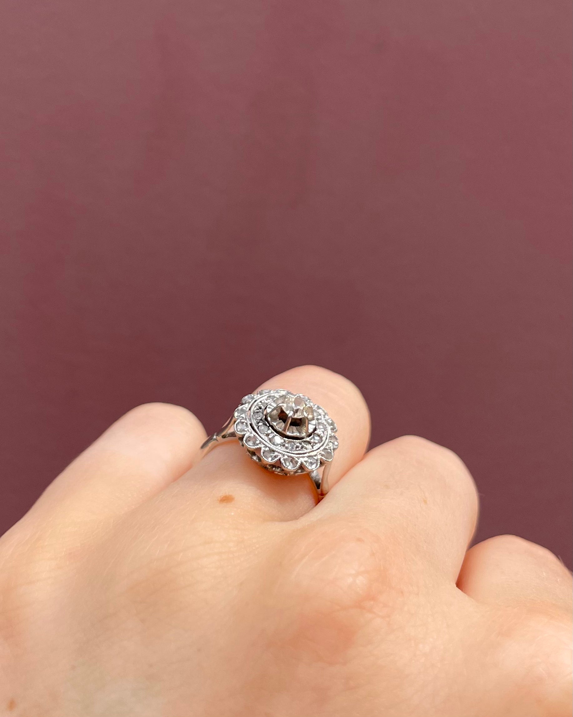 Bague Art-déco 27 Diamants "Naélla"