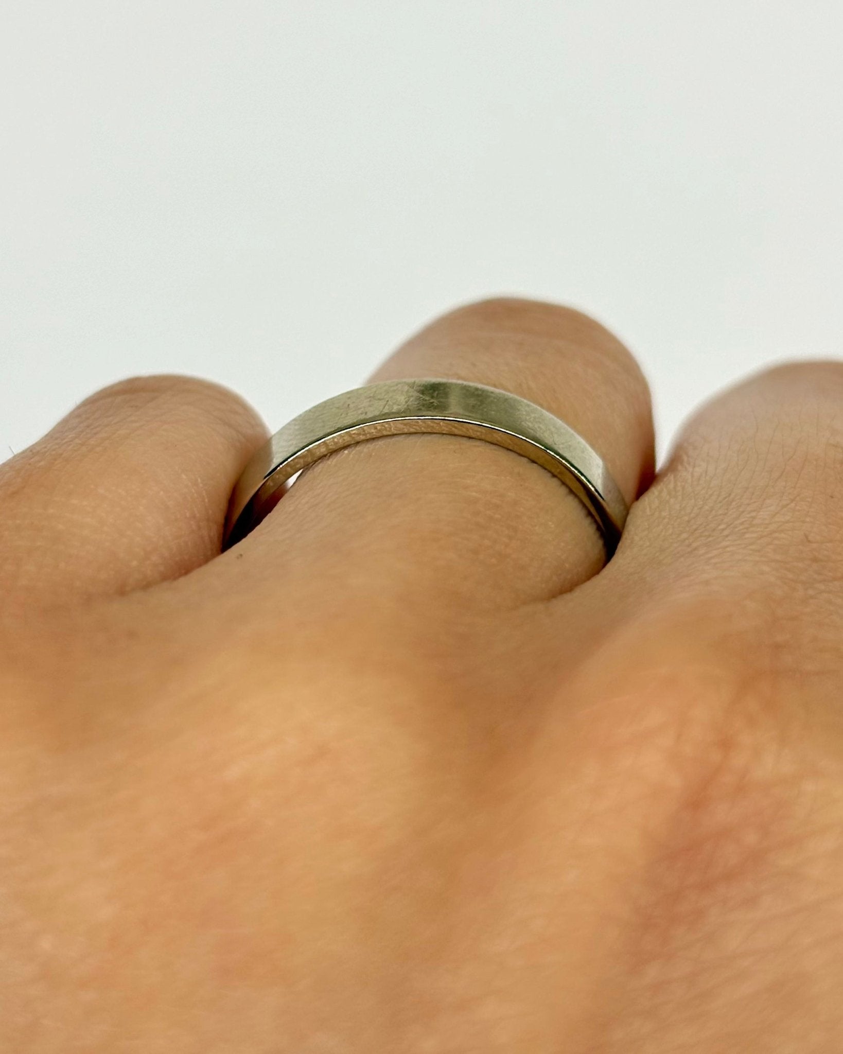 Bague Alliance Or Gris 18 carats "John" - Elliade Paris