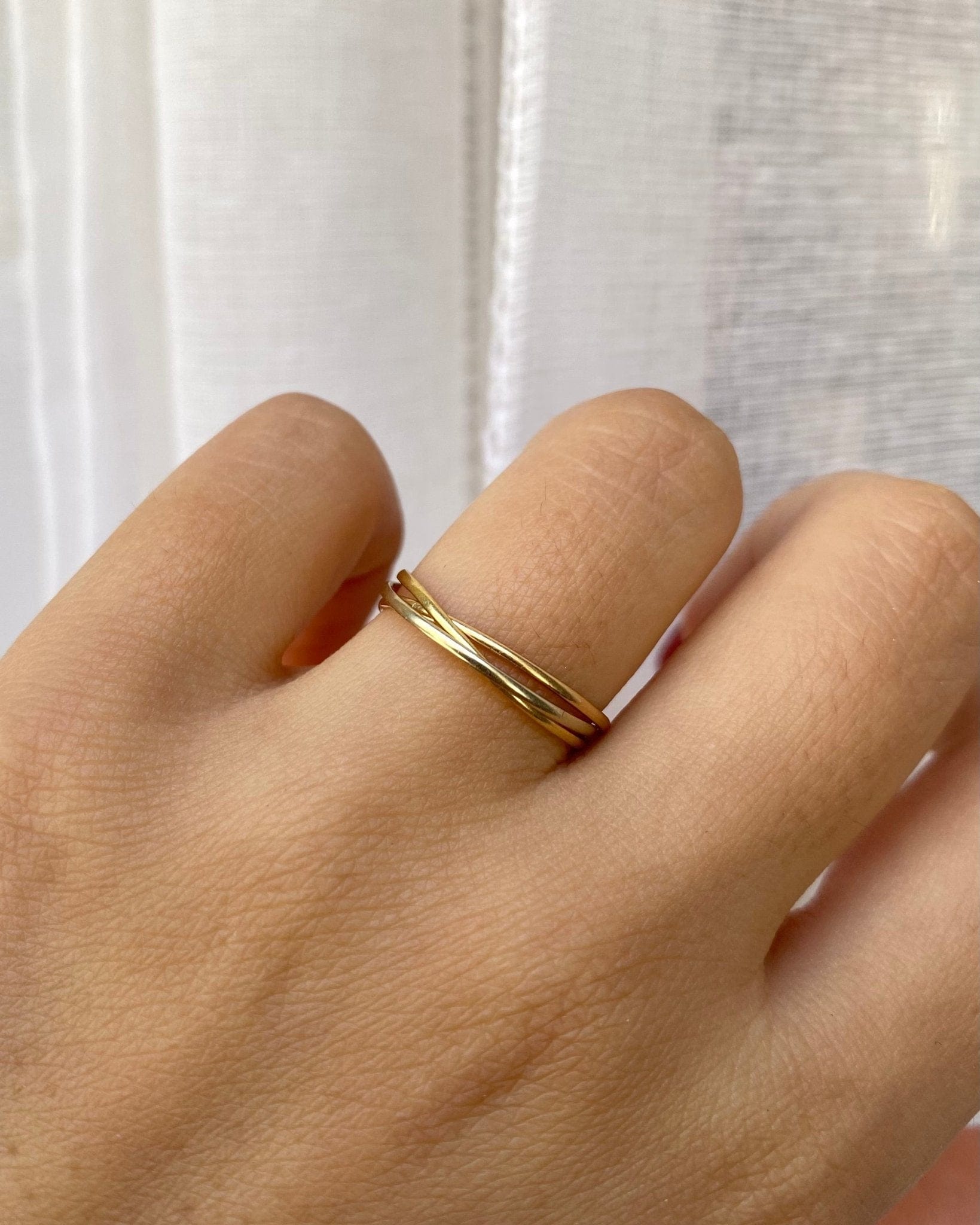 Bague Alliance Trois Ors 1.53 g "Layna" - Elliade Paris