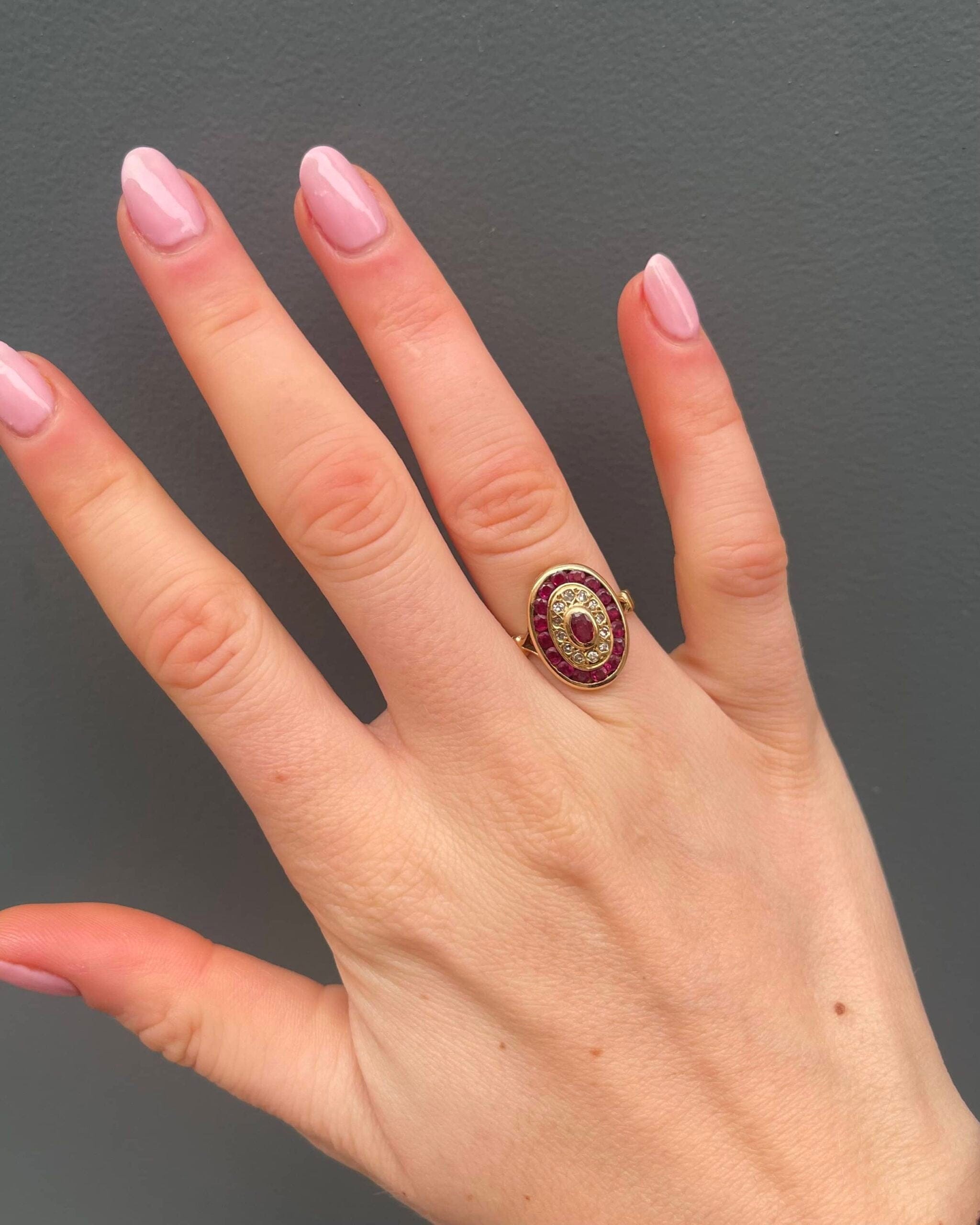 Bague Style Art-Déco Rubis & Diamants "Zoya" - Elliade Paris