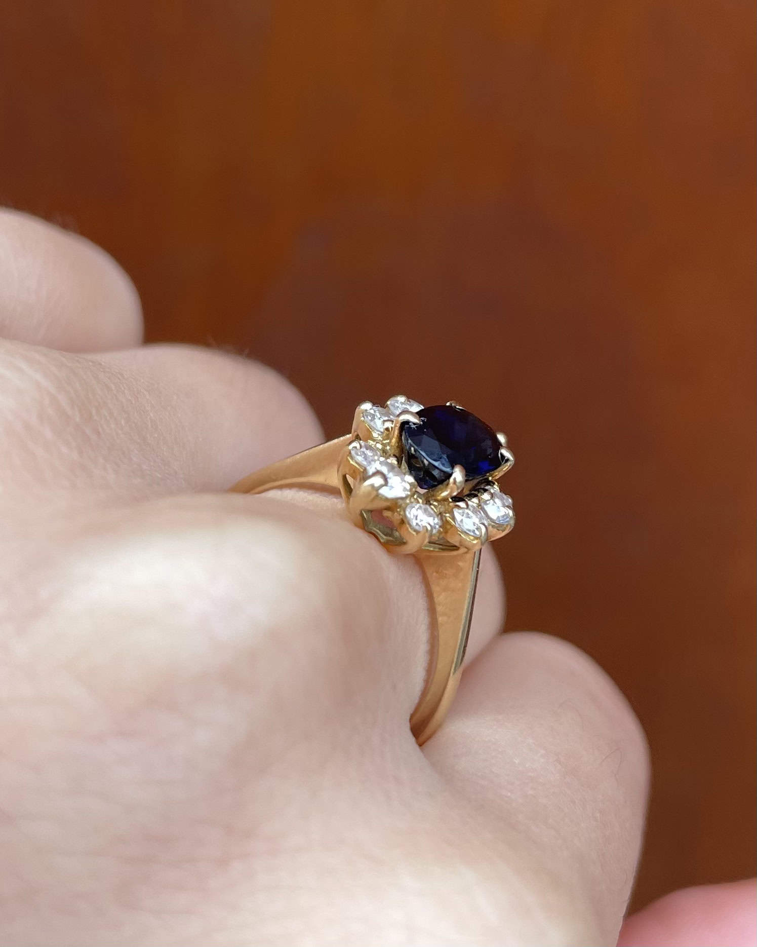 Bague Marguerite Saphir 1.10 carat & Diamants "Valencia"