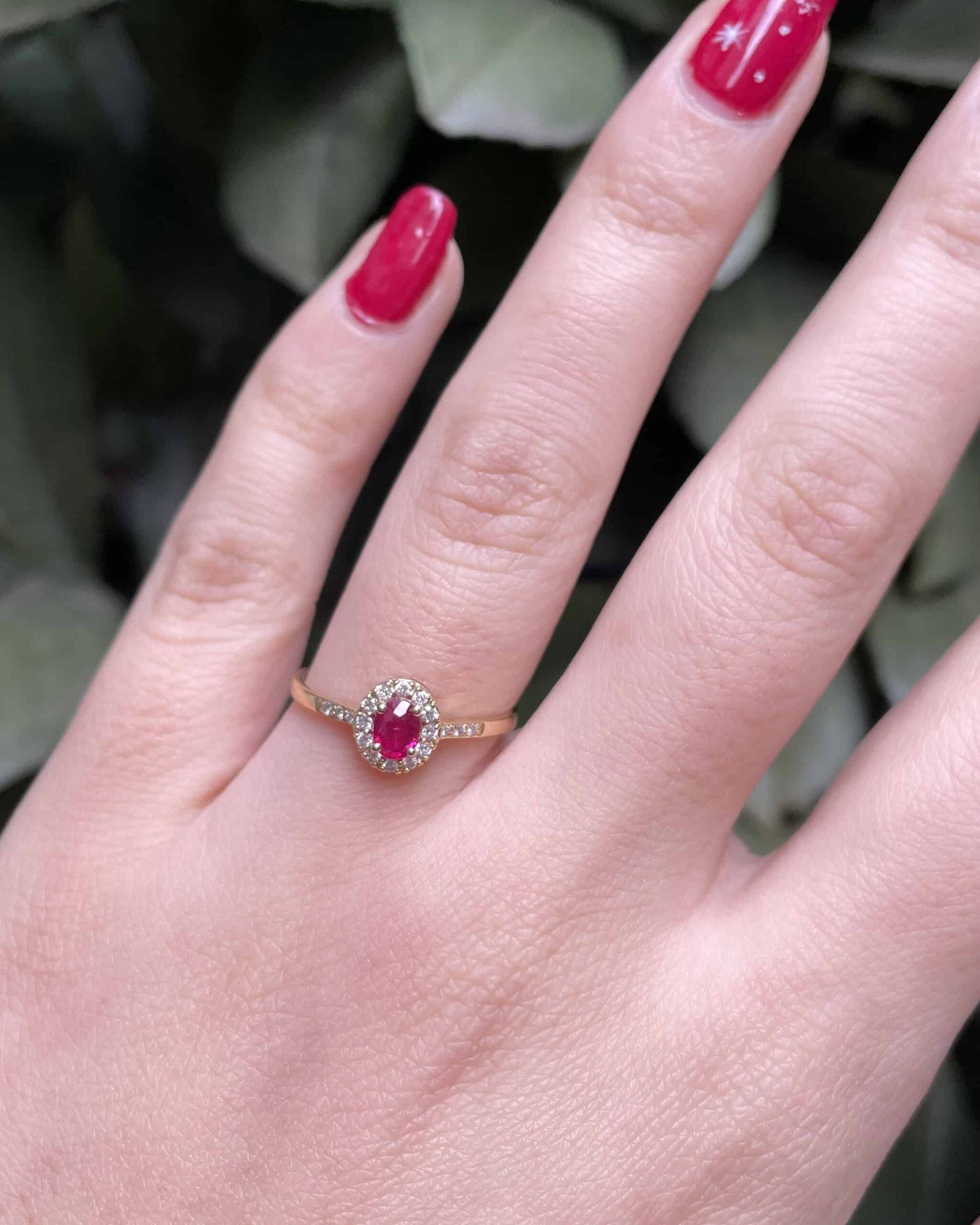 Bague Marguerite Rubis et 18 Diamants "Mina"