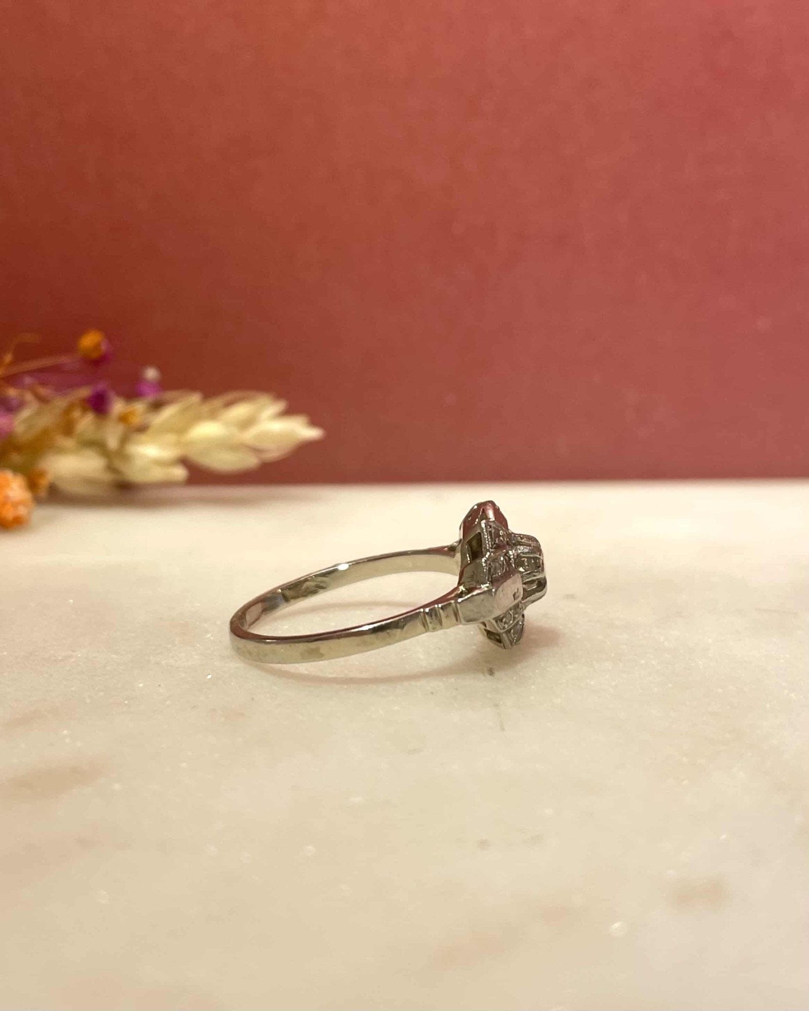 Bague Art - Déco 13 Diamants "Cyprie" - Elliade Paris