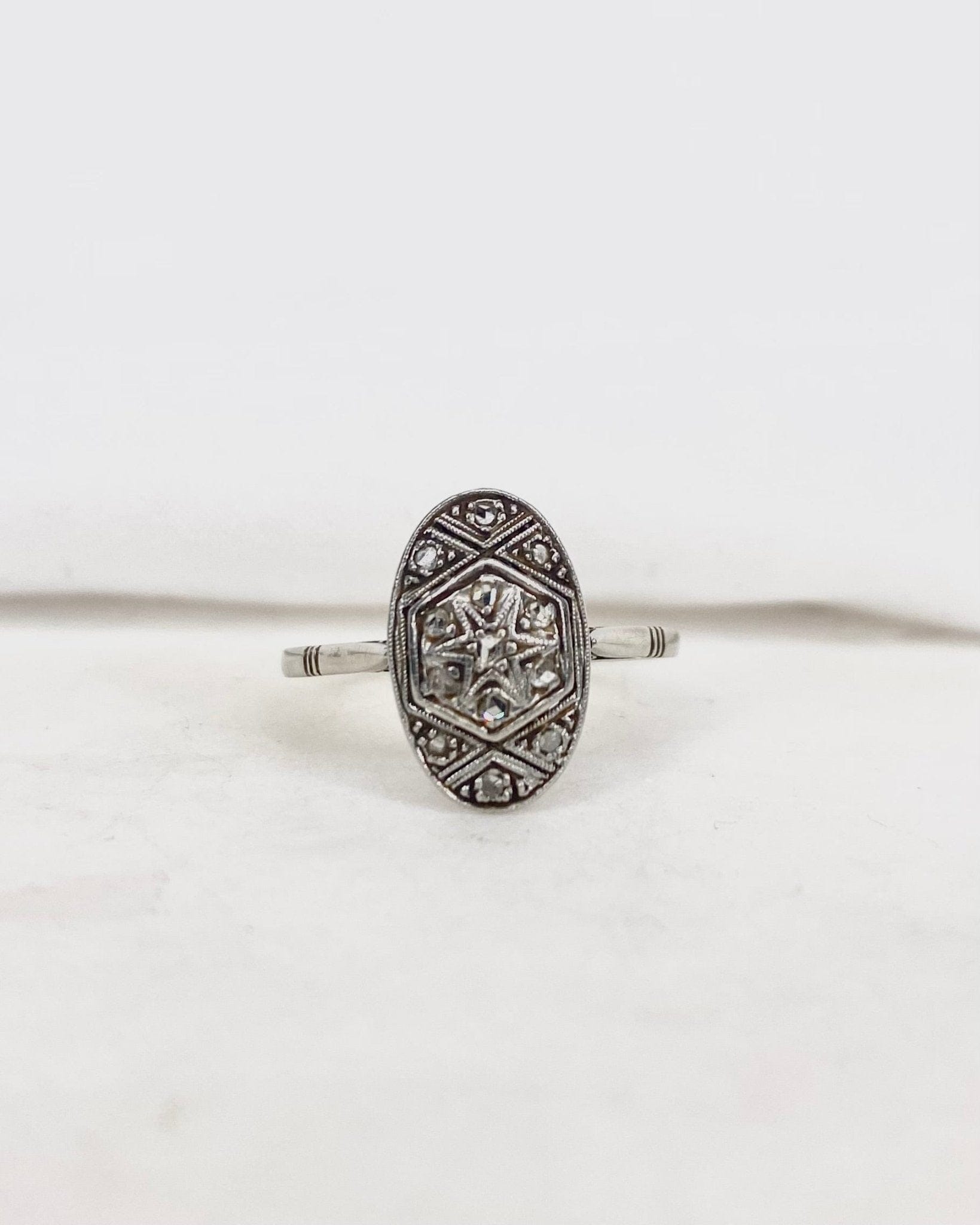Bague Art Deco 13 Diamants "Yara" - Elliade Paris