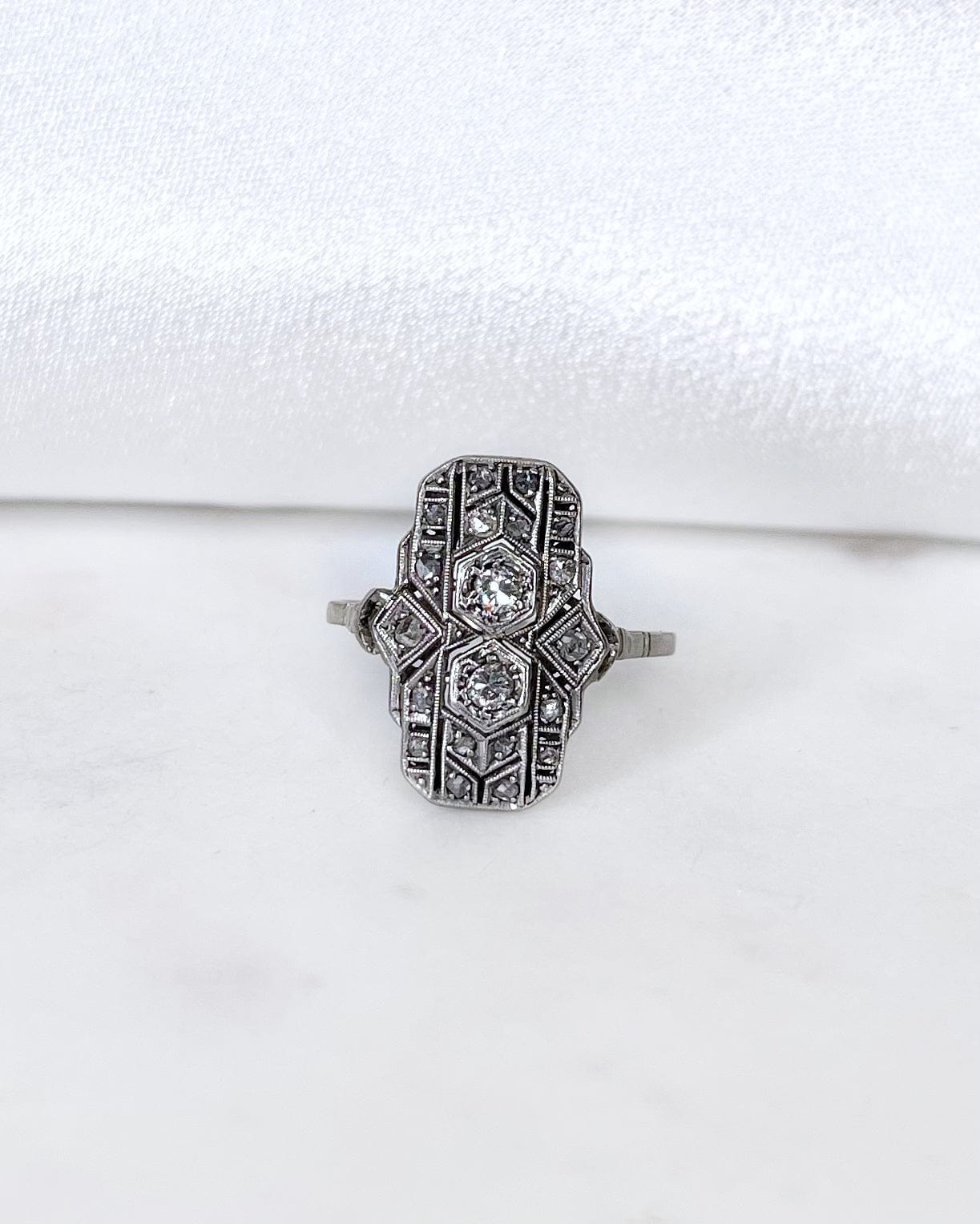 Bague Art - Déco 20 Diamants "Roumi" - Elliade Paris