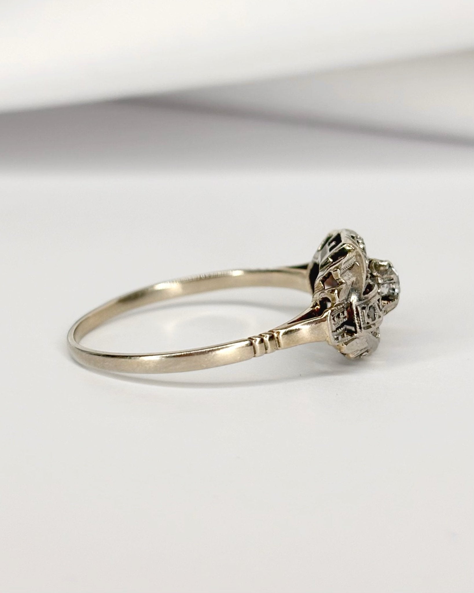 Bague Art - Déco 7 Diamants "Robina" - Elliade Paris