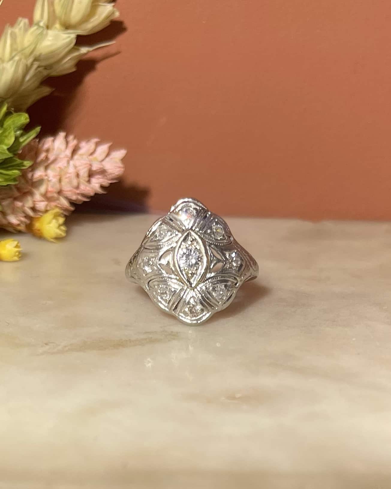 Bague Art - déco 9 Diamants "Hyacinth" - Elliade Paris
