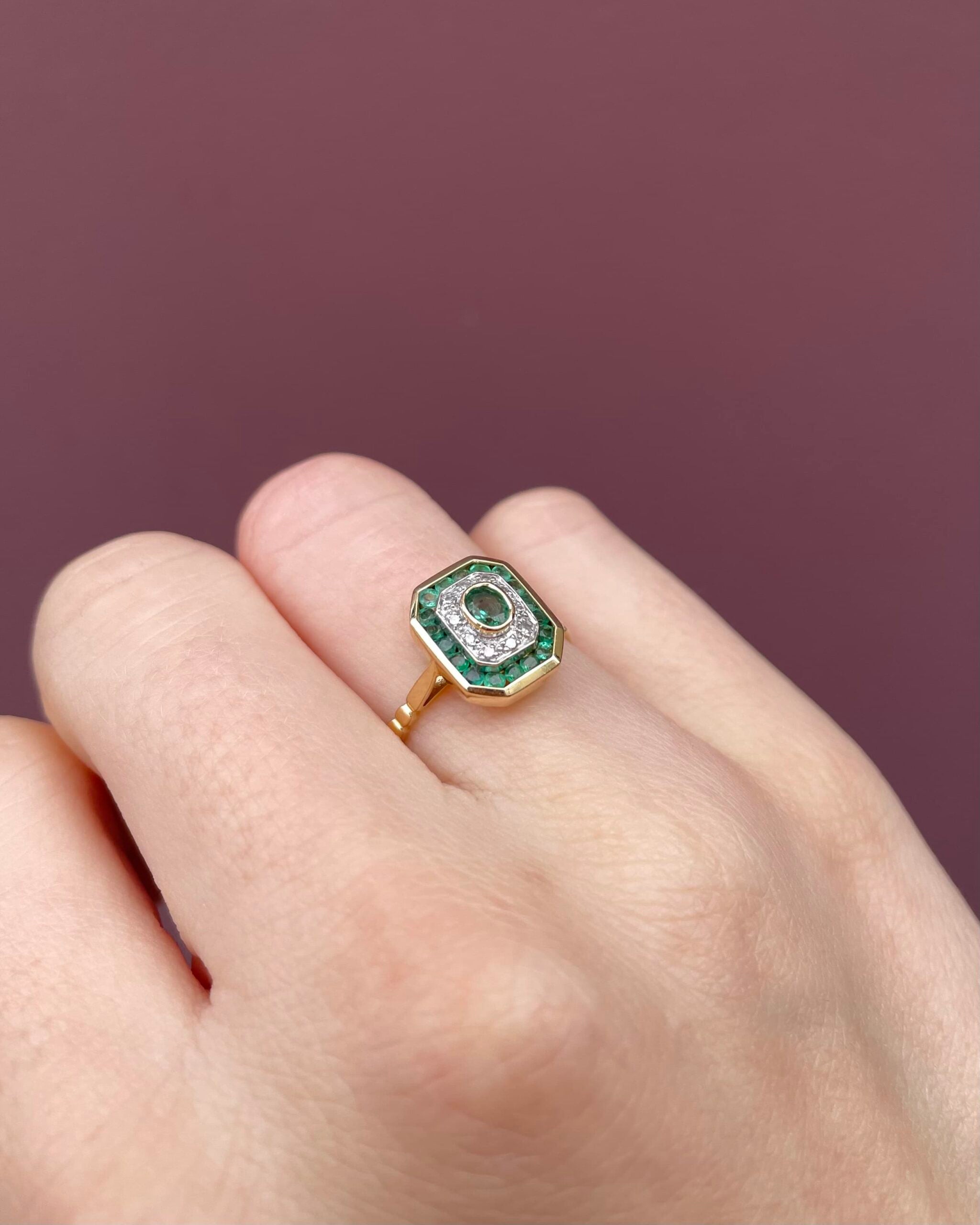 Bague Style Art-Déco Émeraudes et Diamants "Ximena"
