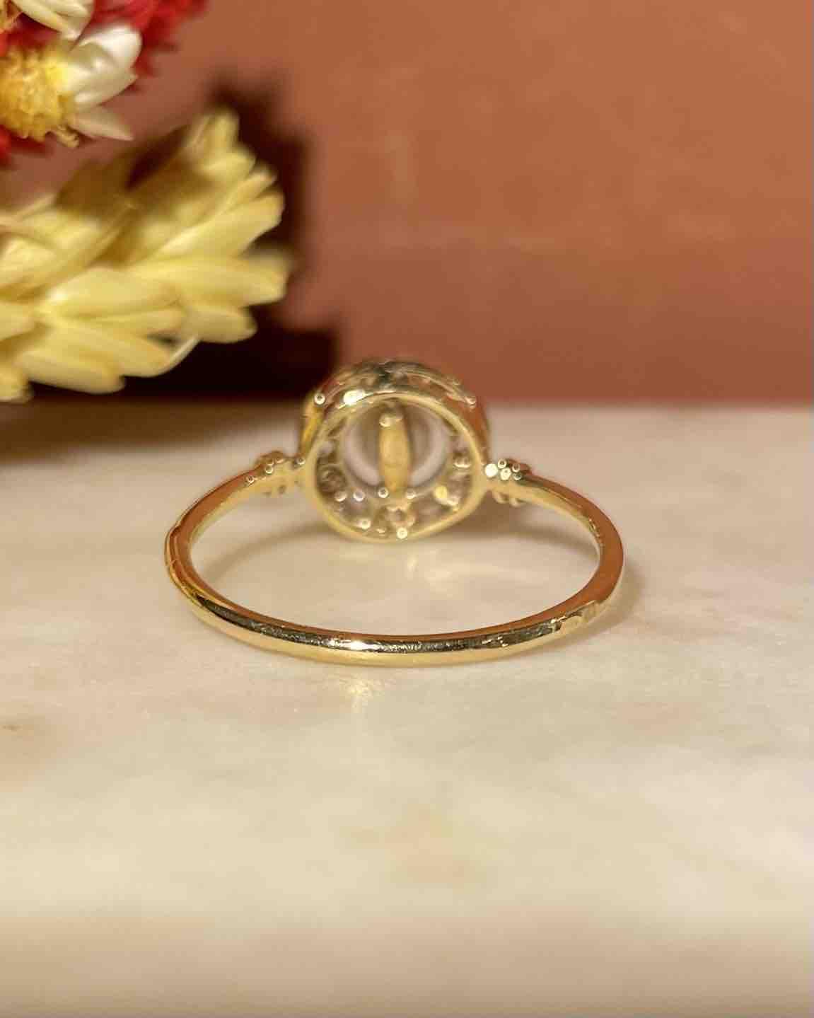 Anillo Art Déco de Perla y 12 Diamantes "Ysée"