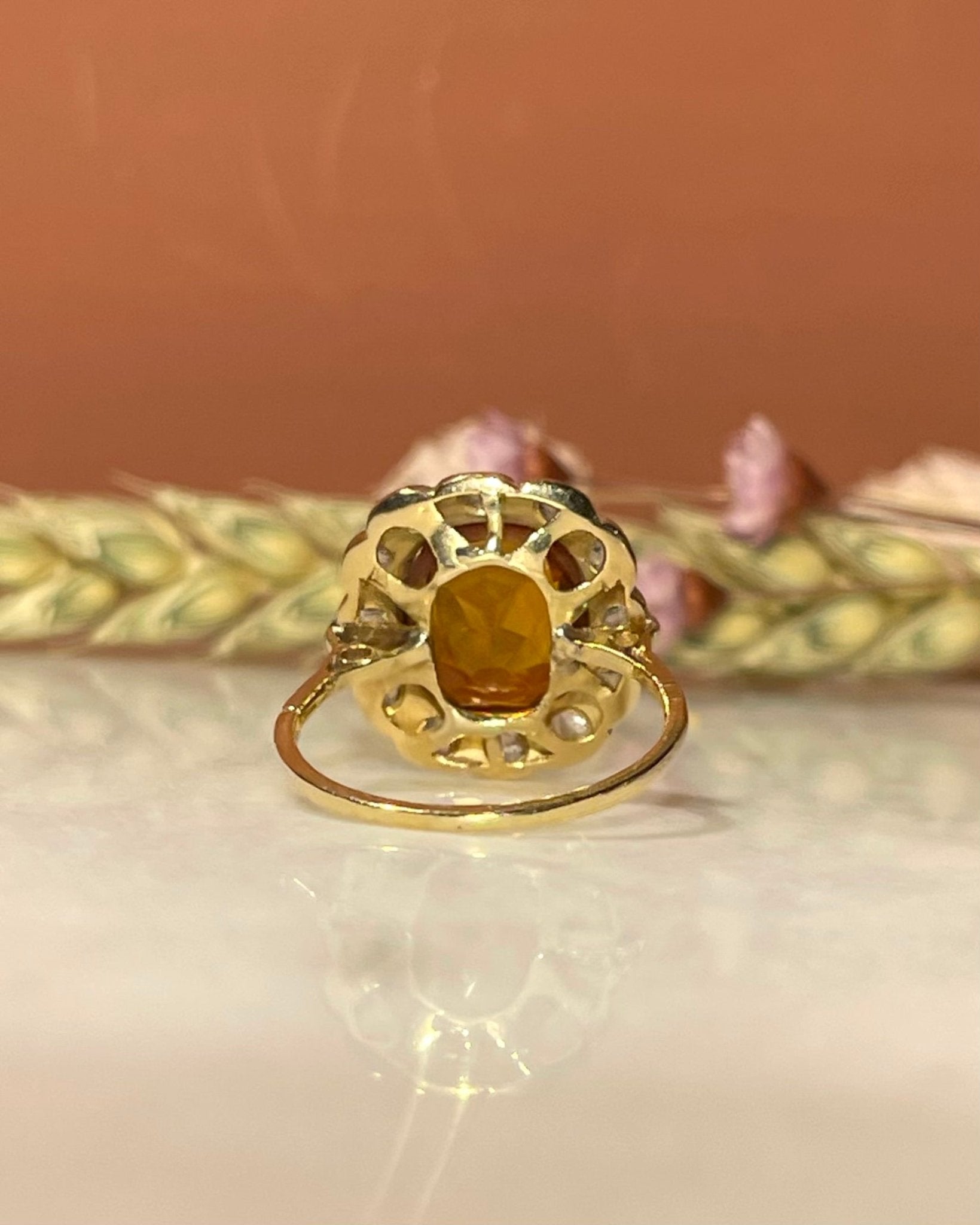 Bague Art - Déco Citrine 2.50 Carats & 12 Diamants "Meryl" - Elliade Paris