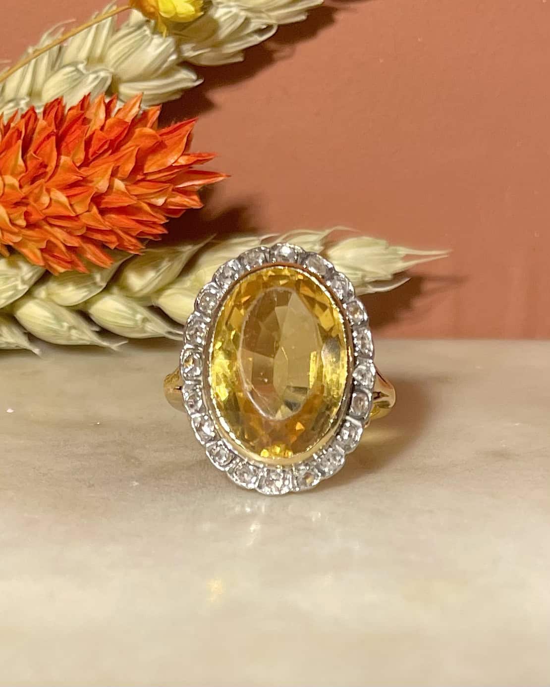 Bague Art - Déco Citrine 5.40 Carats & 20 Diamants "Sirine" - Elliade Paris