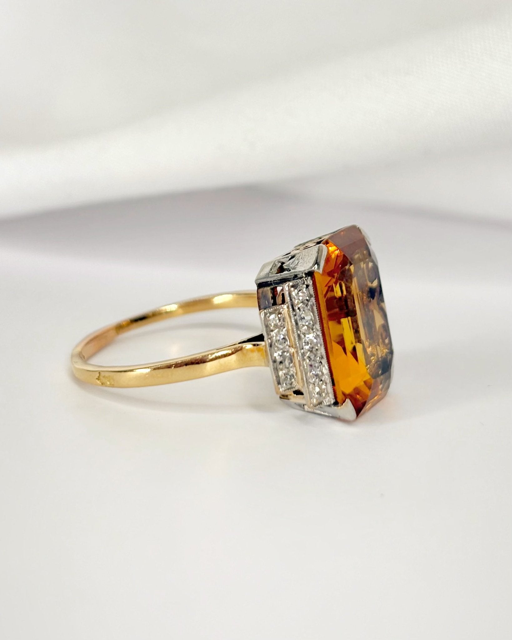 Bague Art-Déco Citrine 7.20 carats & Diamants "Coline" - Elliade Paris