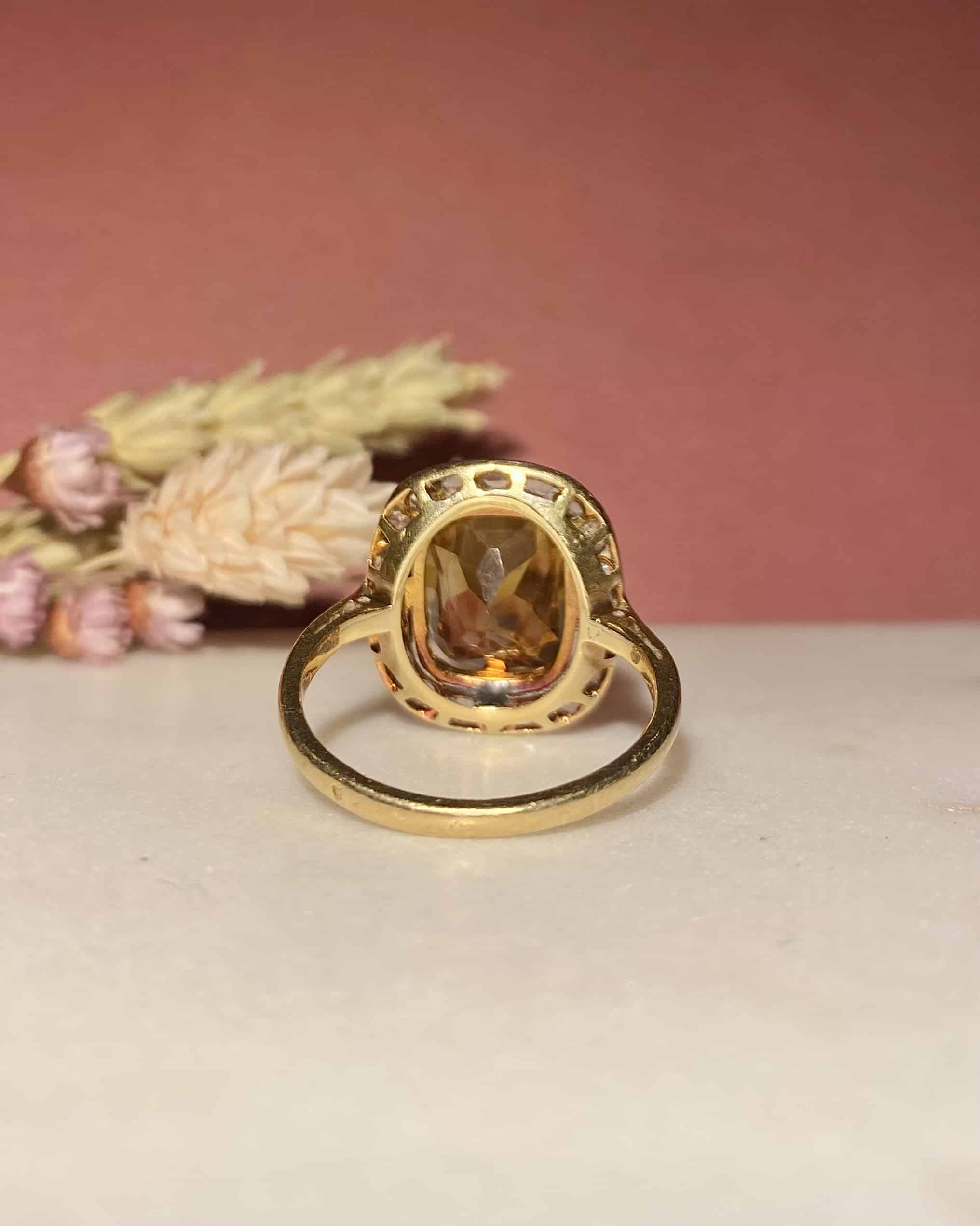 Bague Art-Déco Citrine 5 Carats & 20 Diamants "Celina" - Elliade Paris