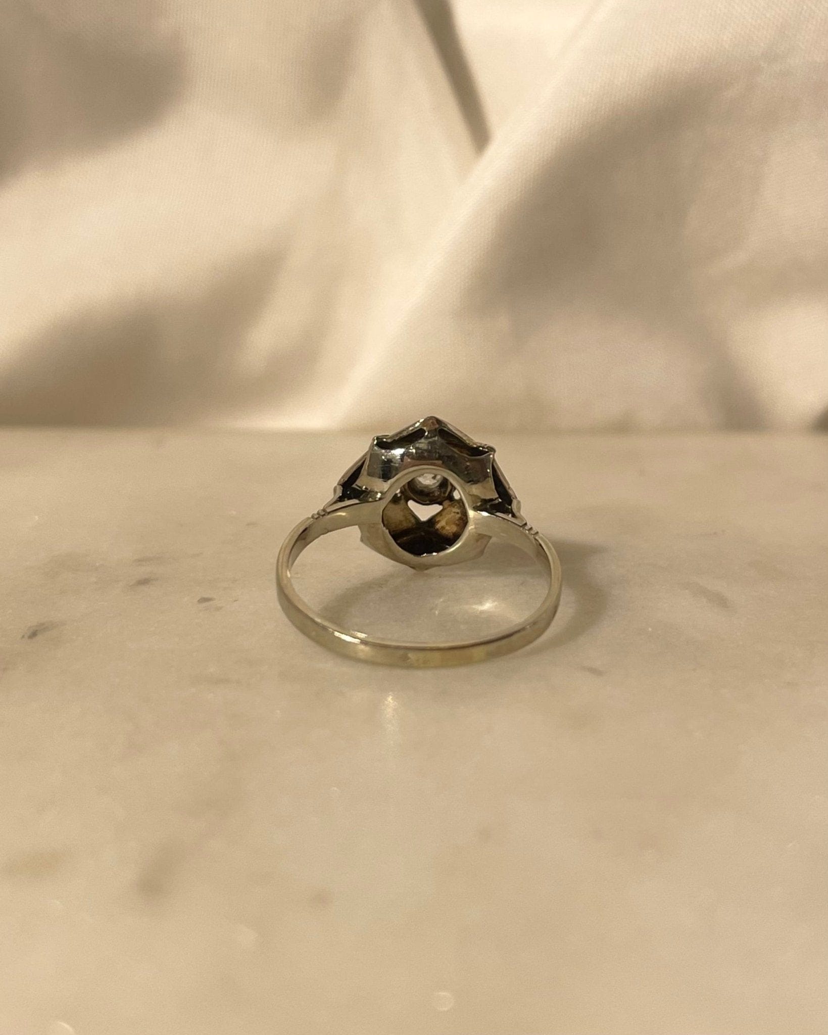 Bague Art - Déco Diamant 0.10 Carat "Constance" - Elliade Paris