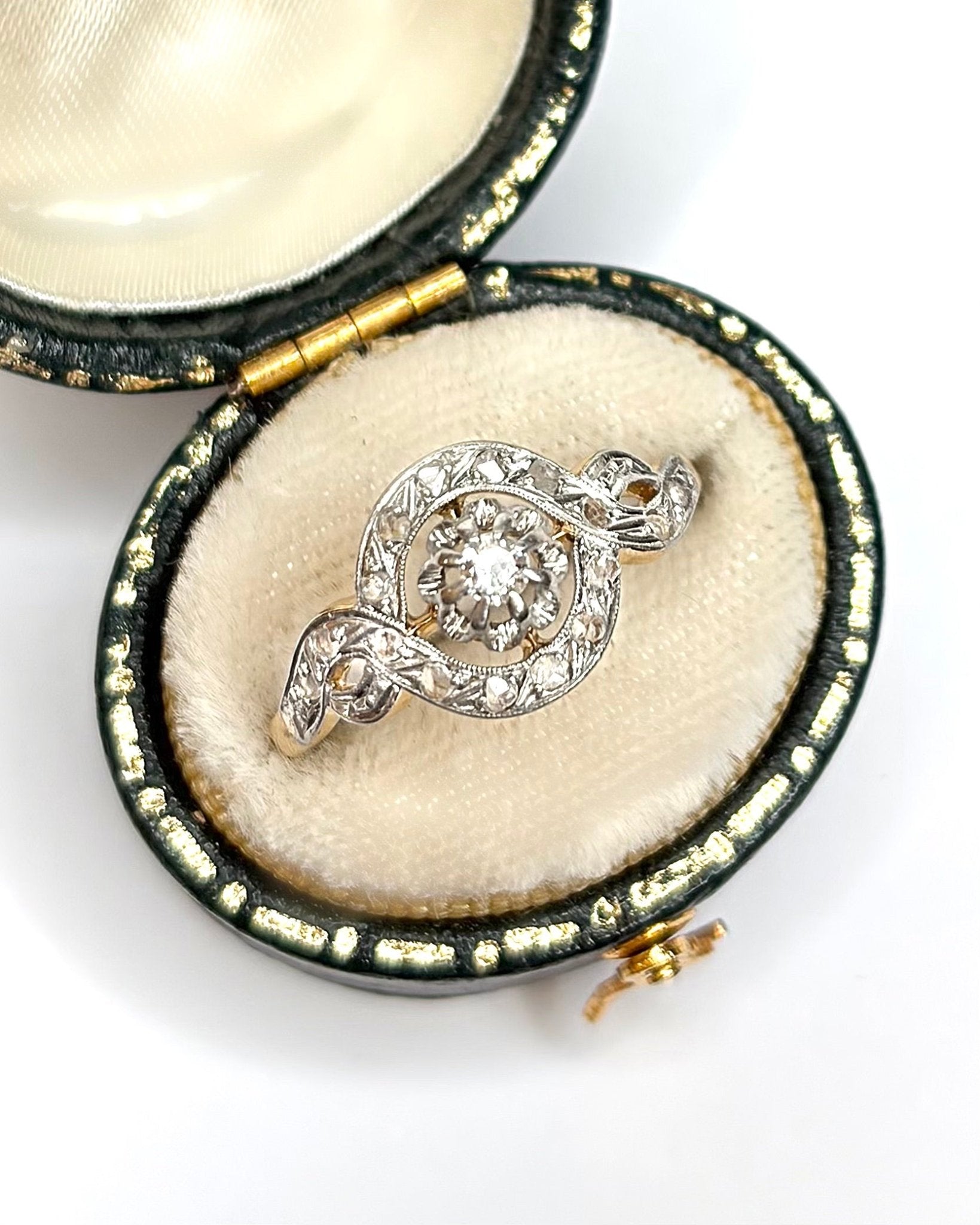Bague Art-Déco Diamants 0.17 carat "Lily" - Elliade Paris