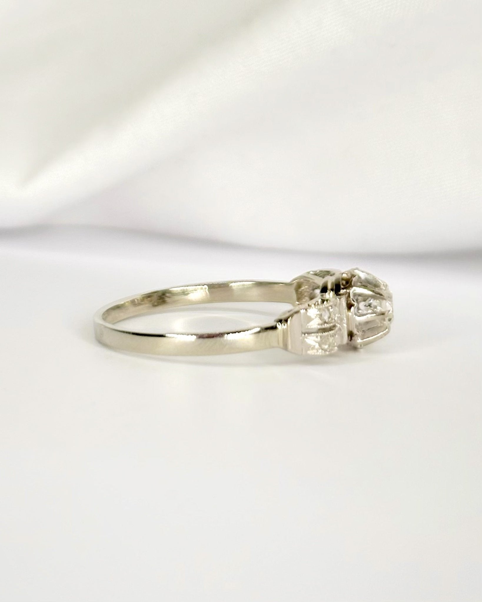 Bague Art-Déco Diamants 0.20 carat "Paulina" - Elliade Paris