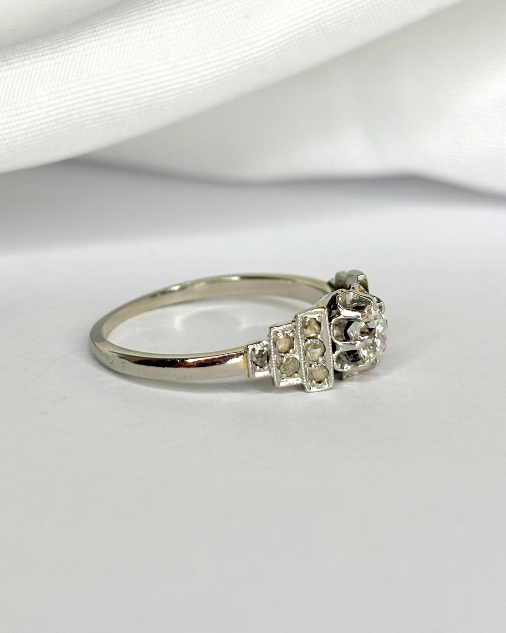 Bague Art Déco Diamants 0.36 carat "Yuna" - Elliade Paris