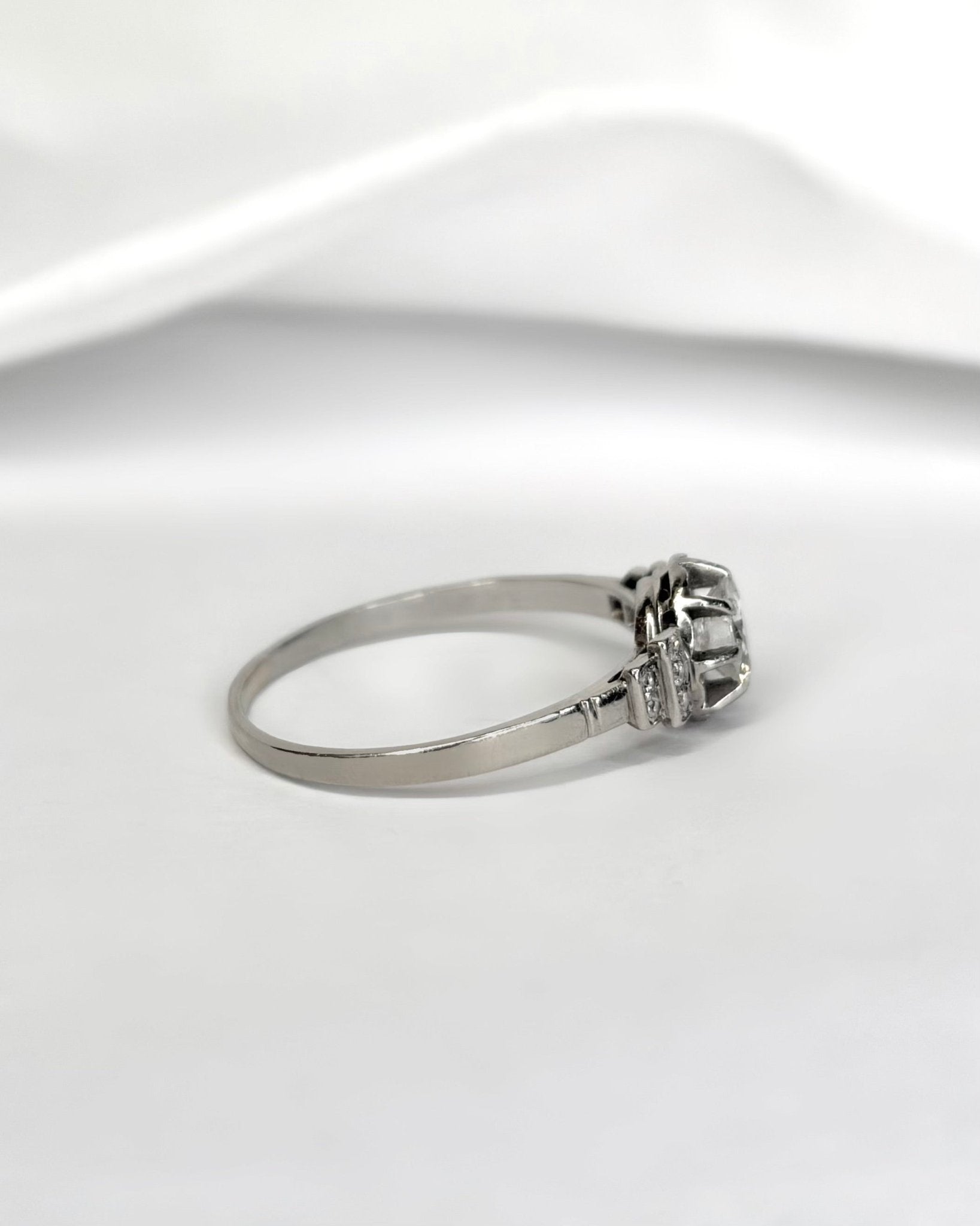 Bague Art - Déco Diamants 0.60 carat "Laurie" - Elliade Paris