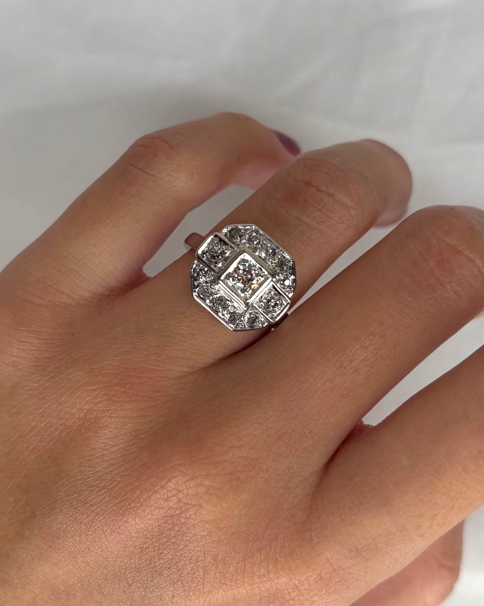Bague Art Déco Diamants 0.79 carat & Or 18 carats 6.25 g "Ava" - Elliade Paris