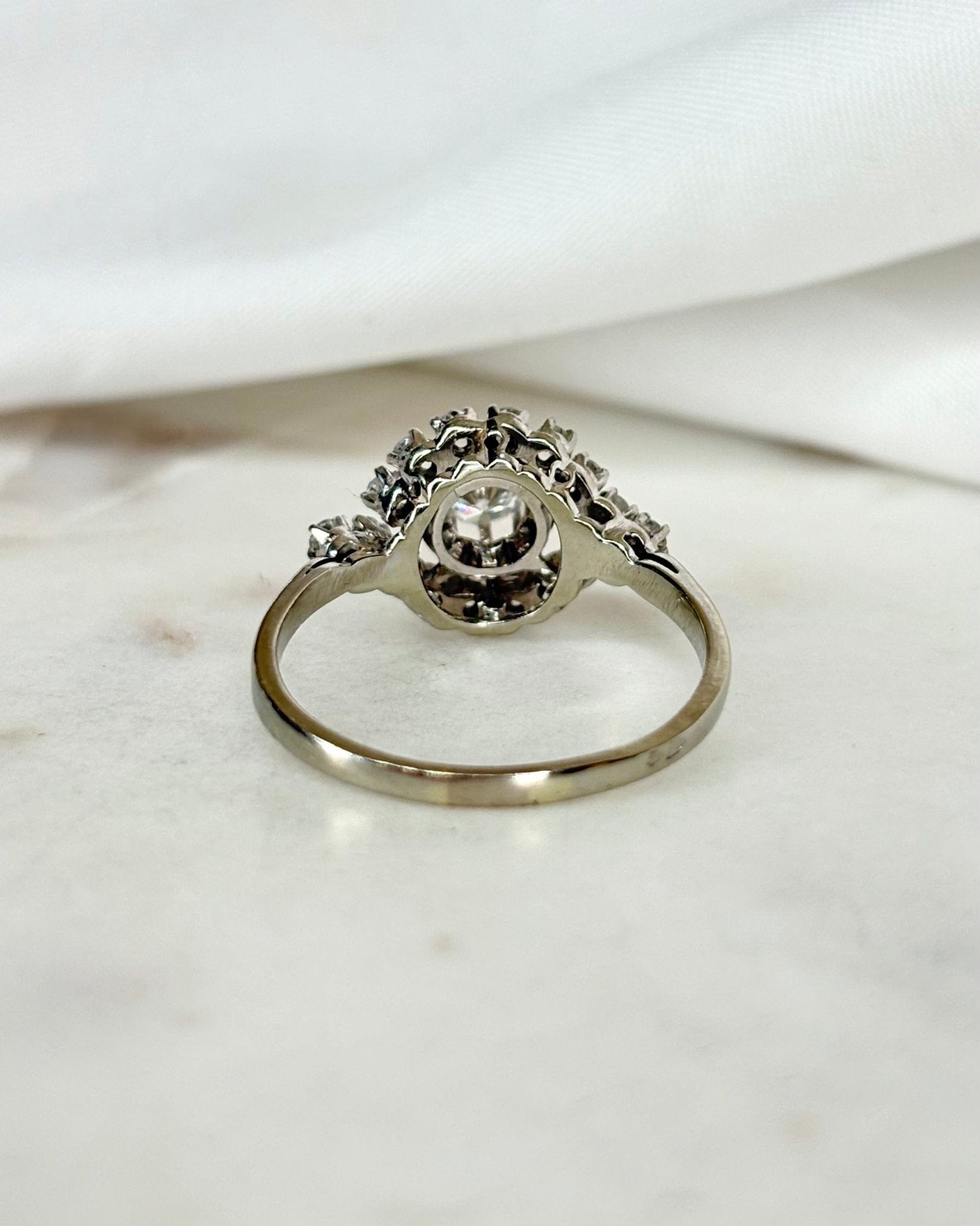 Bague Art Déco Diamants 0.85 carat "Cassiopée" - Elliade Paris