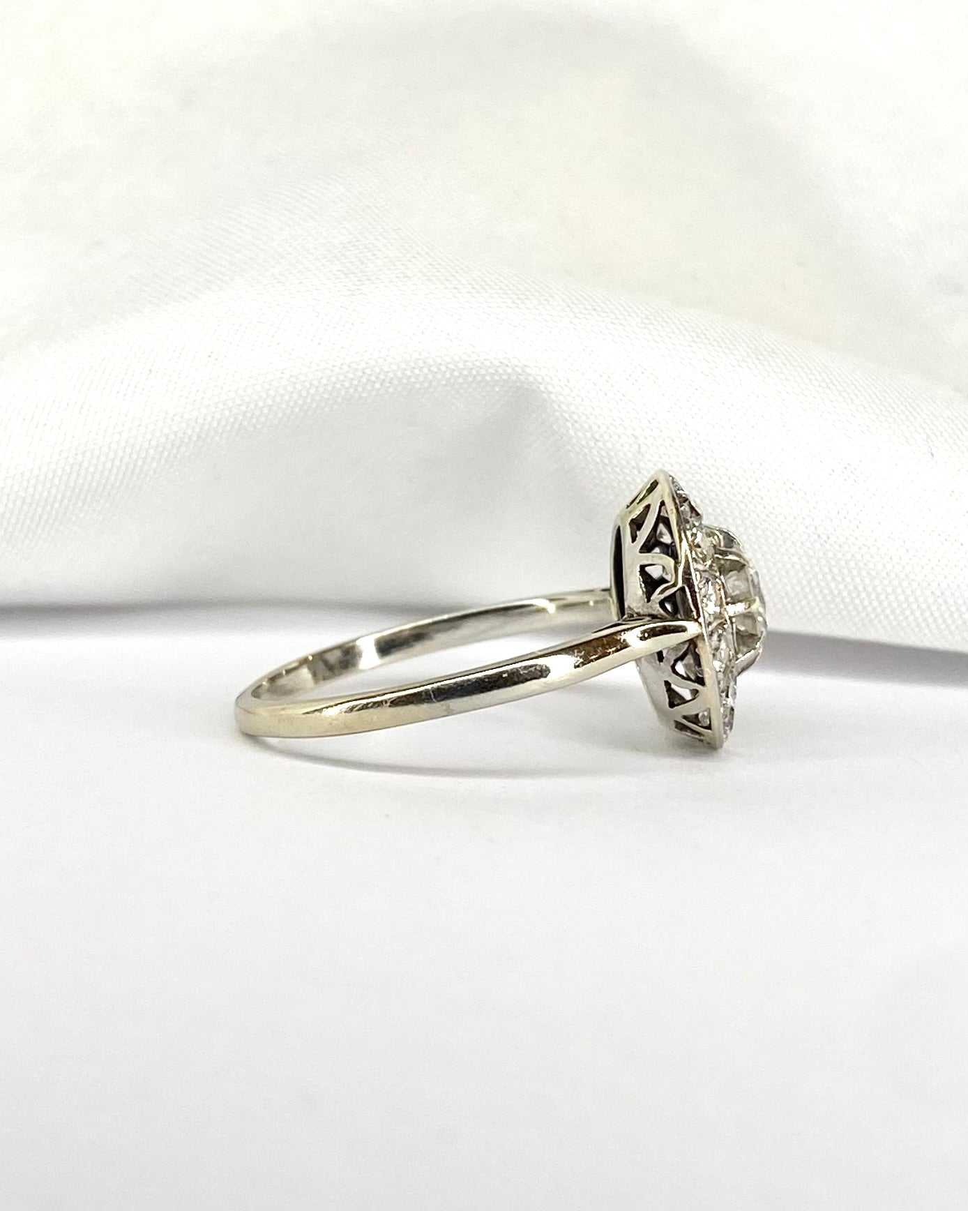 Bague Art Déco Diamants 0.93 carat "Ella" - Elliade Paris