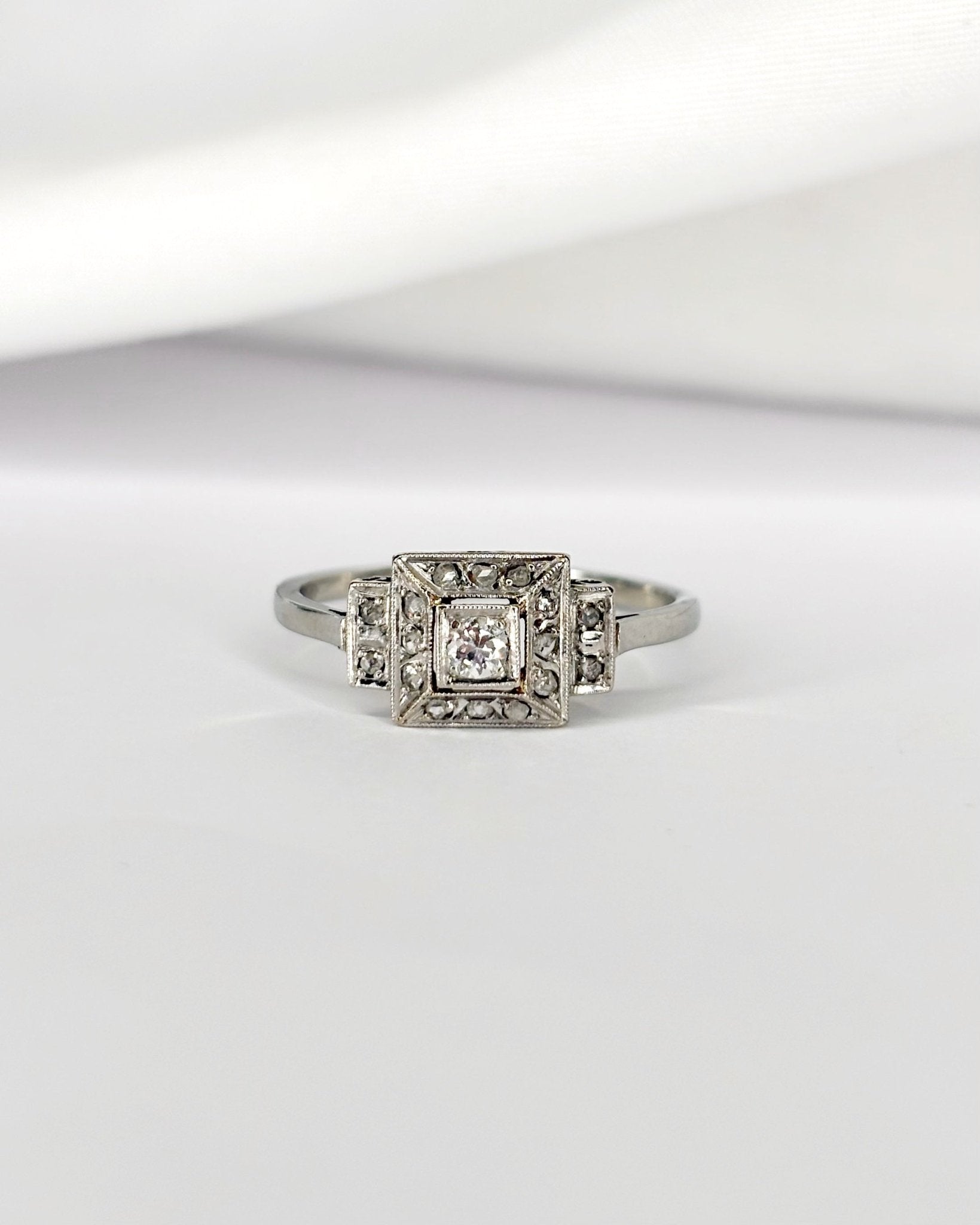 Bague Art Déco Diamants "Emilie" - Elliade Paris