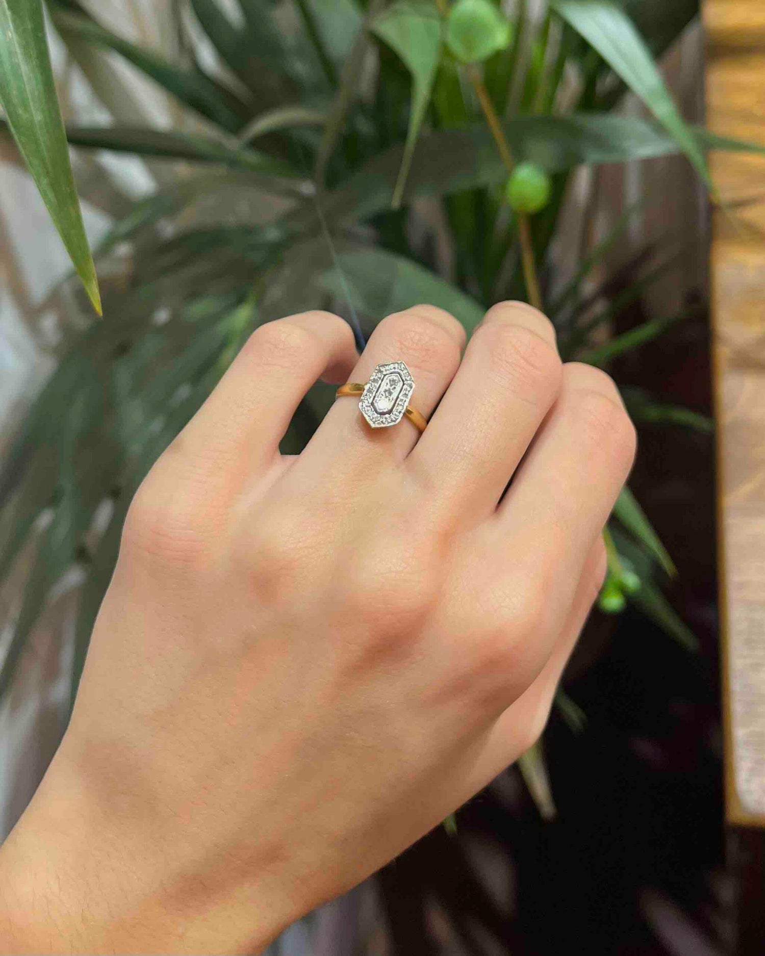 Anillo estilo Art Déco con diamantes "Khady"