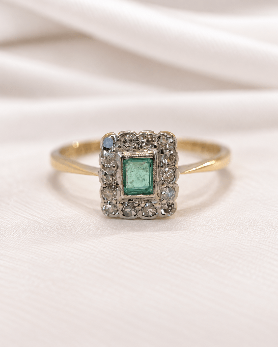 Bague Art-Déco Émeraude & Diamants 0.42 carat "Rebeca" - Elliade Paris