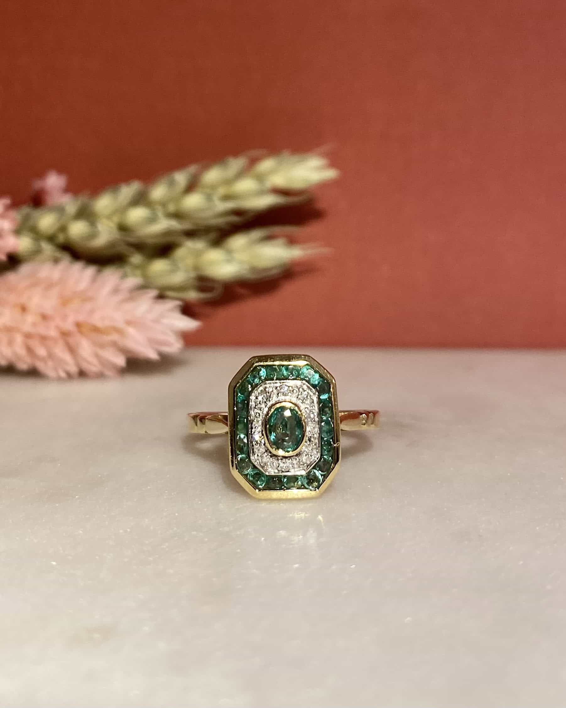 Bague Style Art-Déco Émeraudes et Diamants "Ximena"
