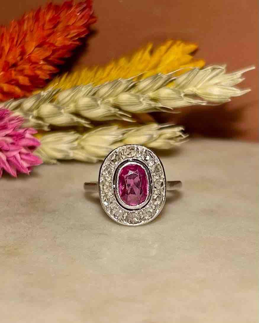 Bague Art - déco Marguerite Saphir Rose & Diamants "Dolly" - Elliade Paris