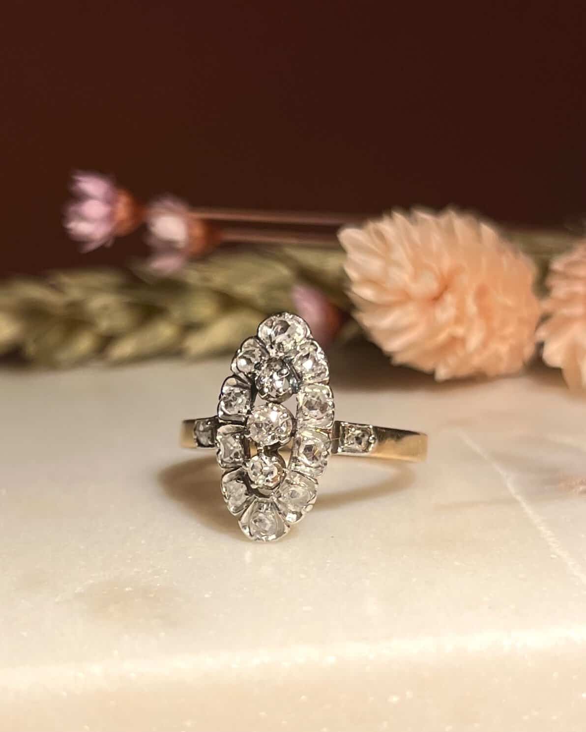 Bague Art - Déco Marquise 15 Diamants "Andréa" - Elliade Paris