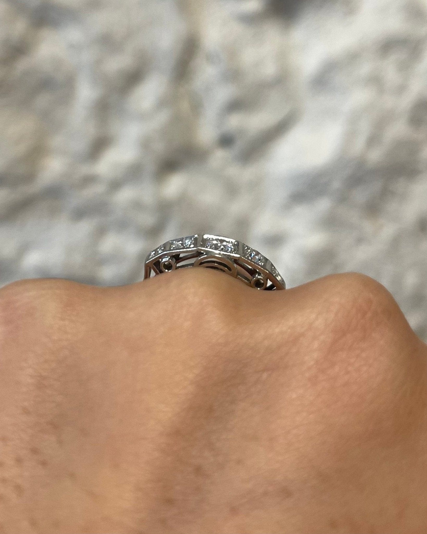 Bague Art Déco Rivière Diamants "Carole" - Elliade Paris