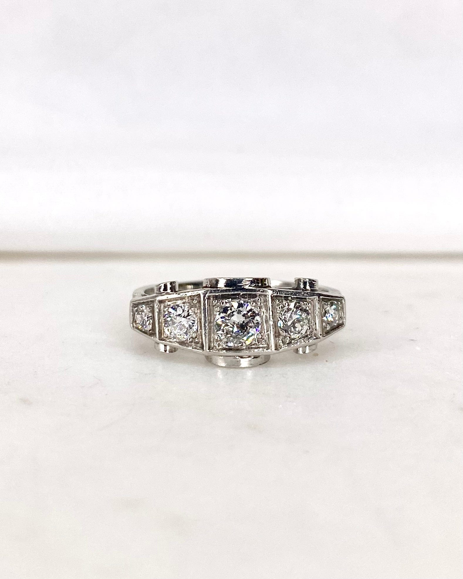 Bague Art Déco Rivière Diamants "Carole" - Elliade Paris