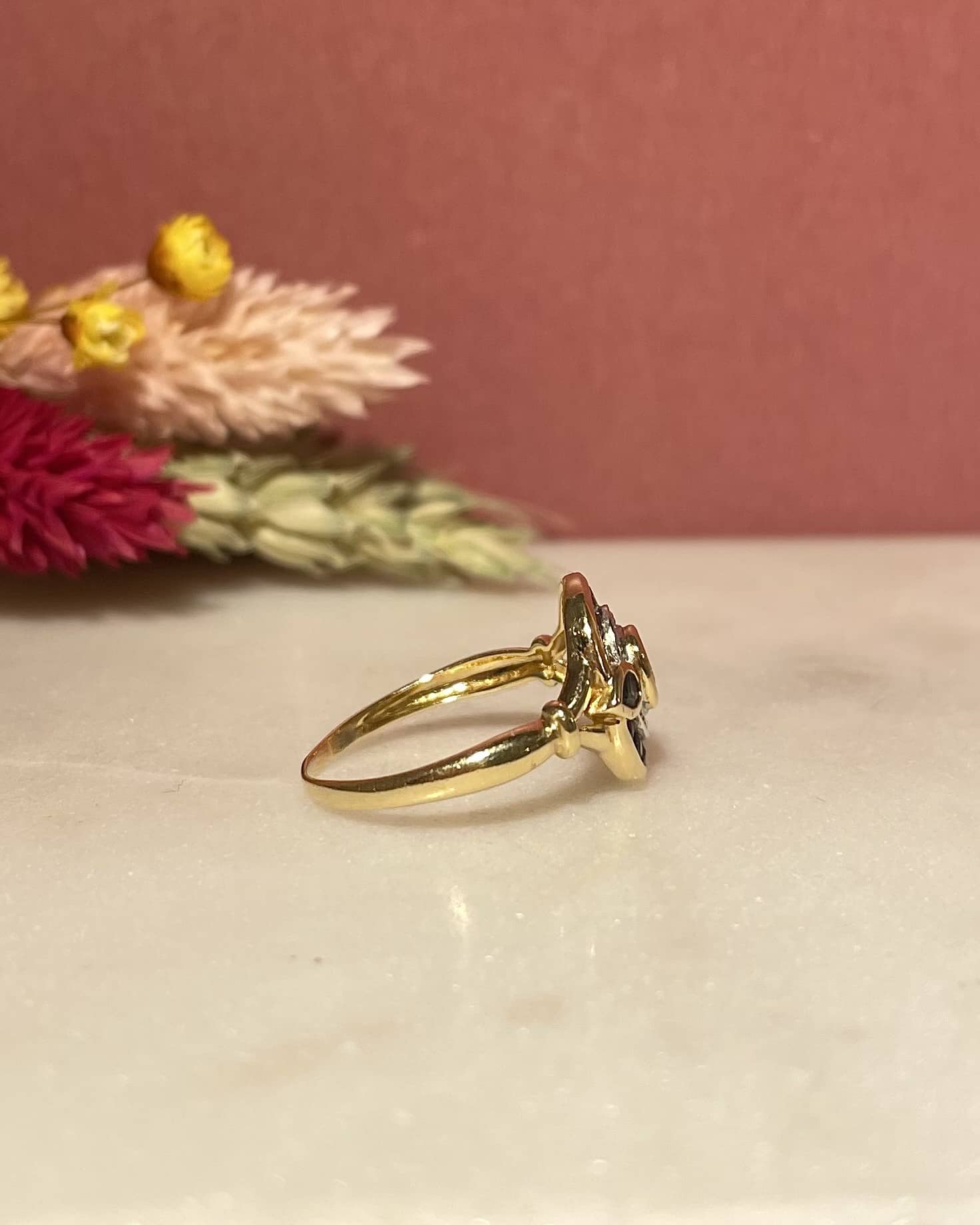 Anillo estilo Art Déco con 15 zafiros "Alana"