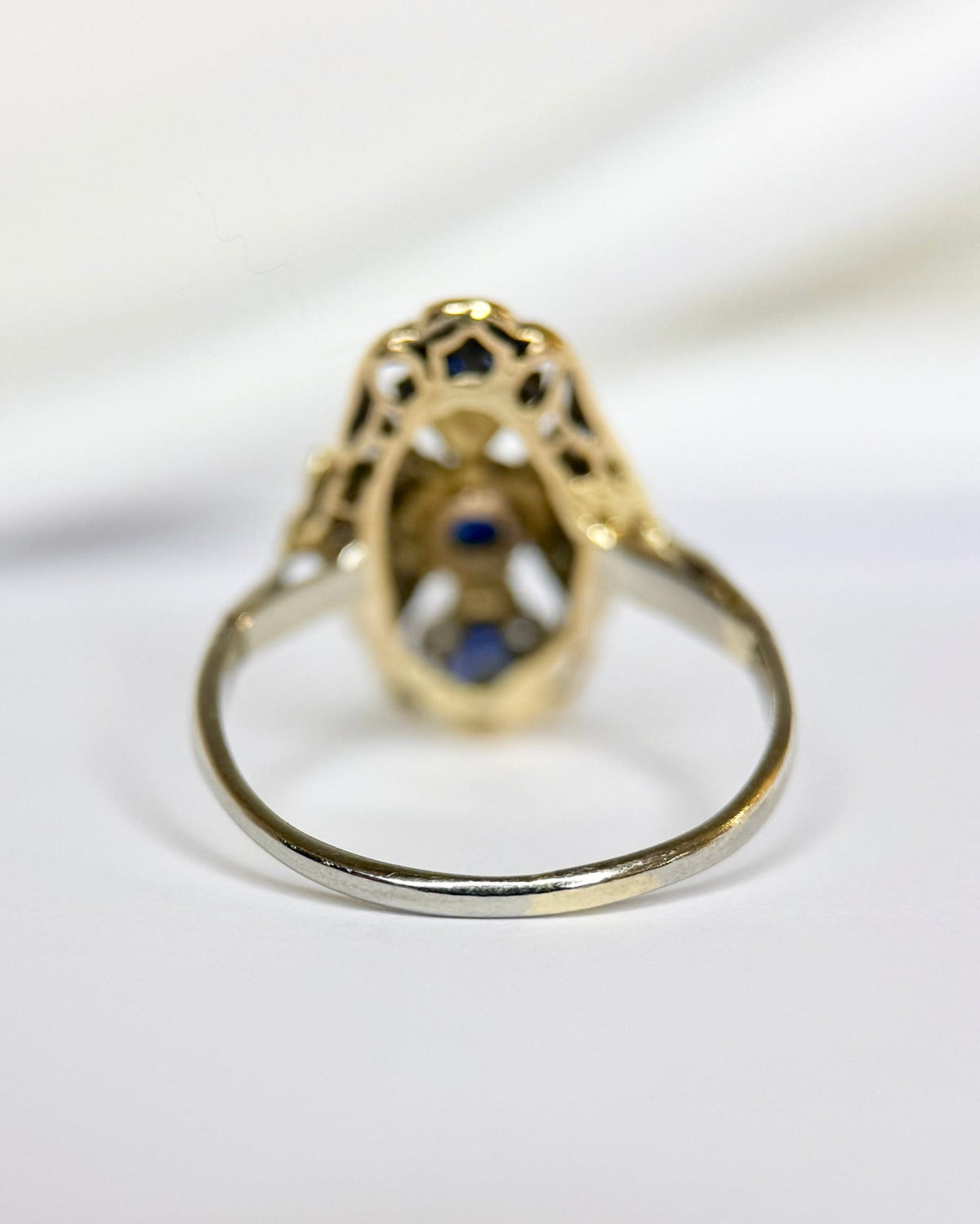Bague Art-Déco Saphirs & Diamants "Ariana" - Elliade Paris